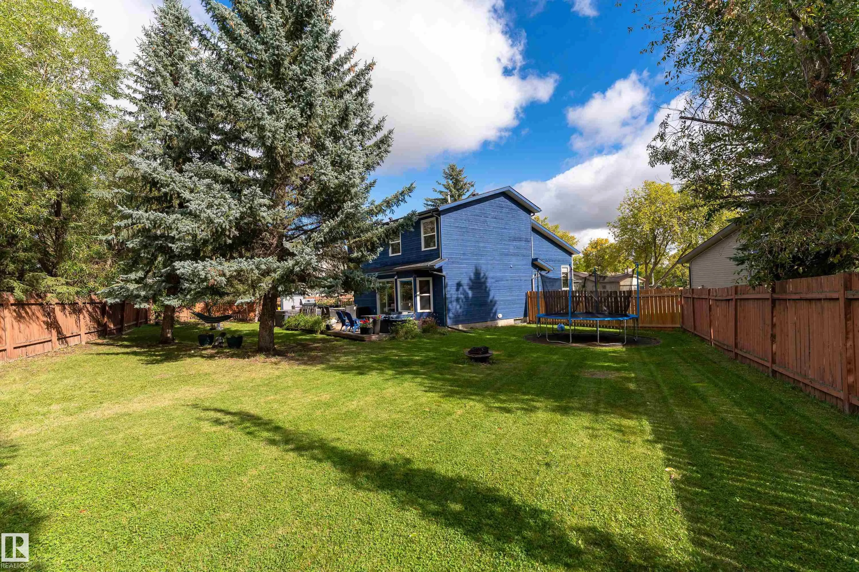 11 PATTERSON Crescent