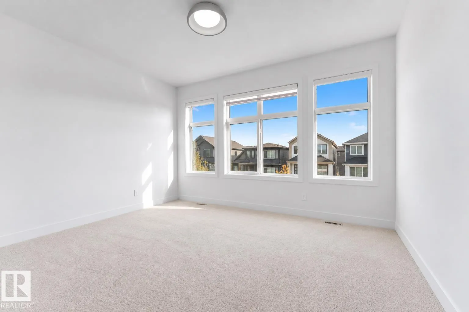 170 CANTER Wynd