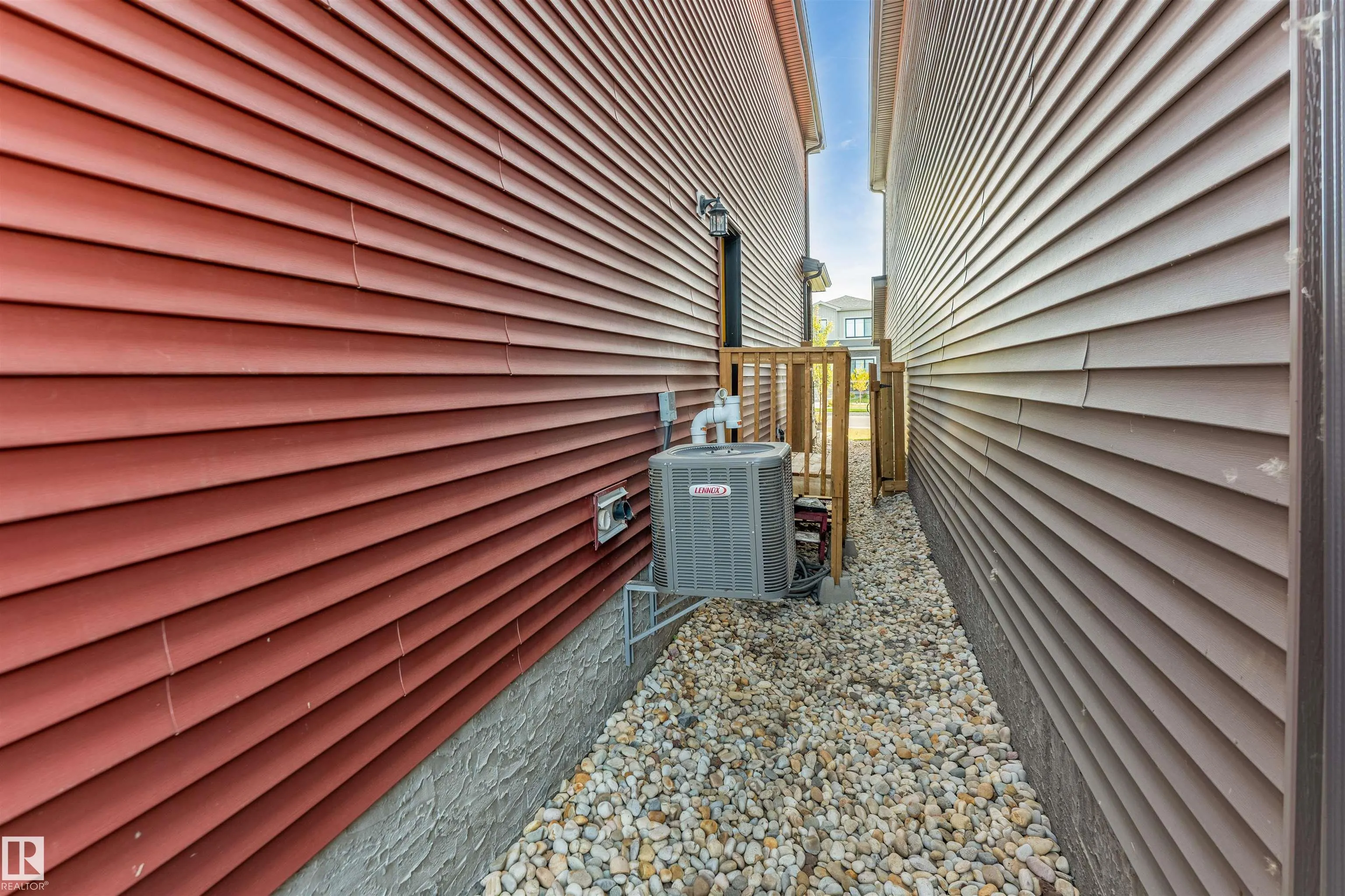 170 CANTER Wynd