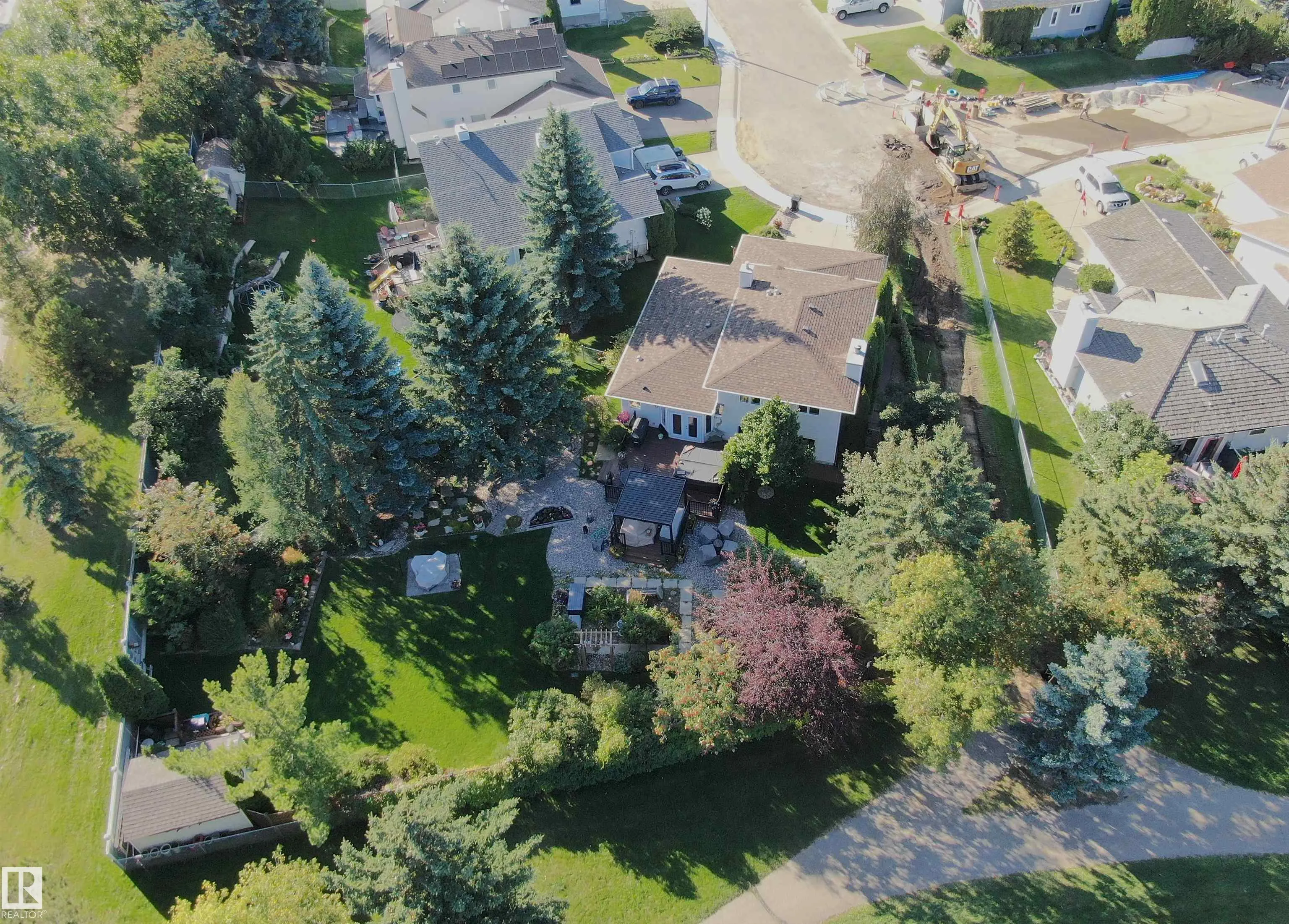 56 STONESHIRE Crescent