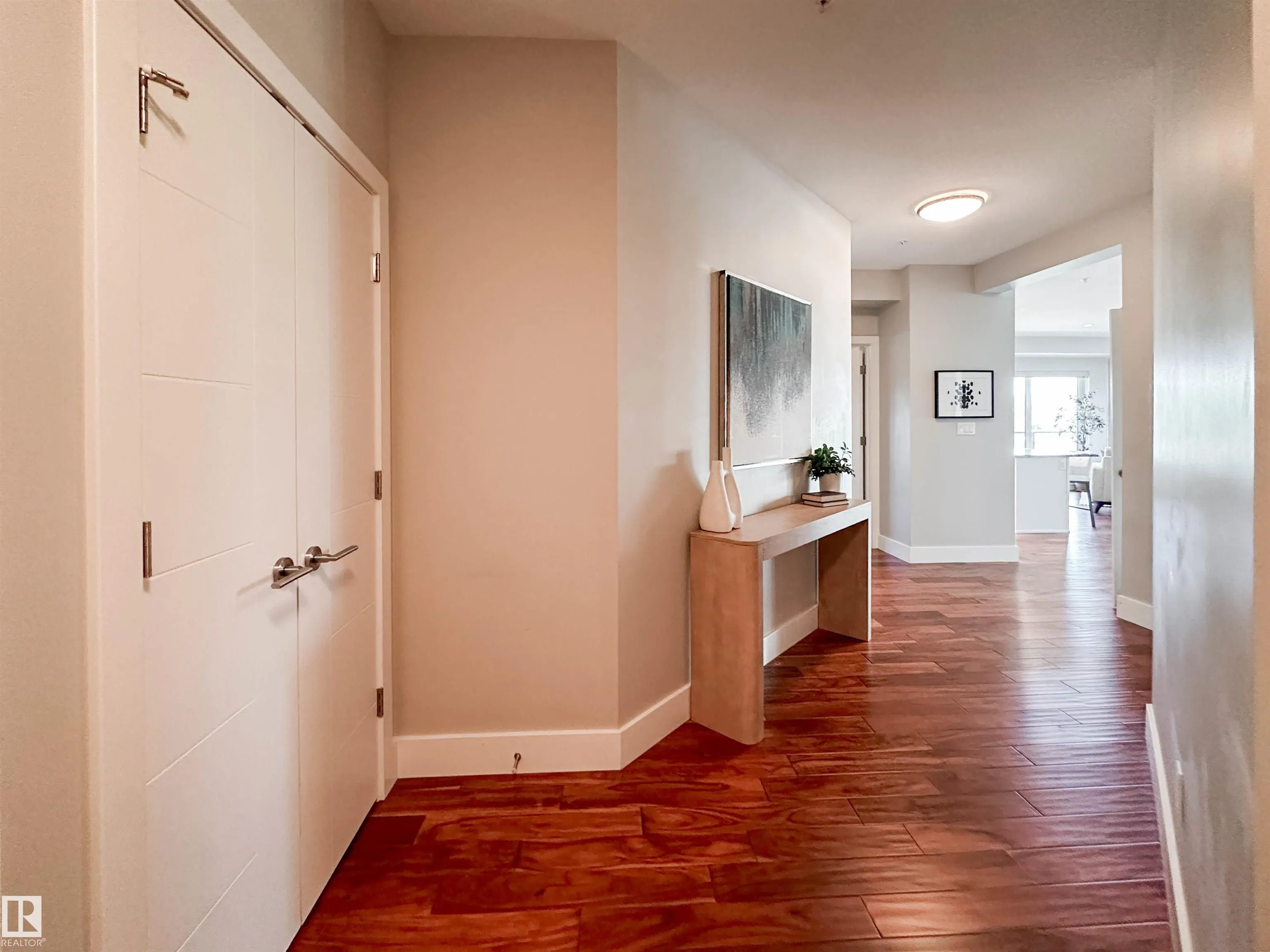 200 BELLEROSE Drive