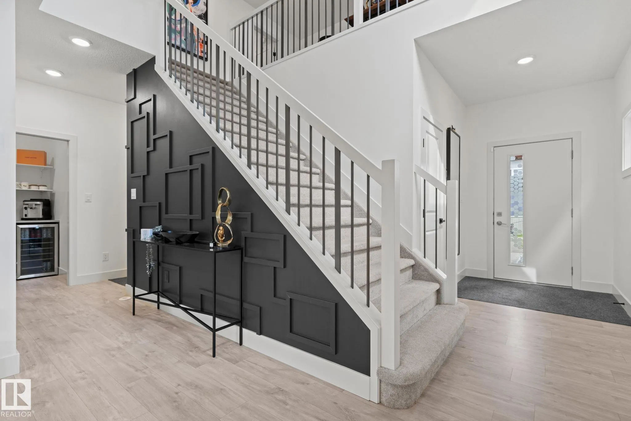325 Annandale Crescent