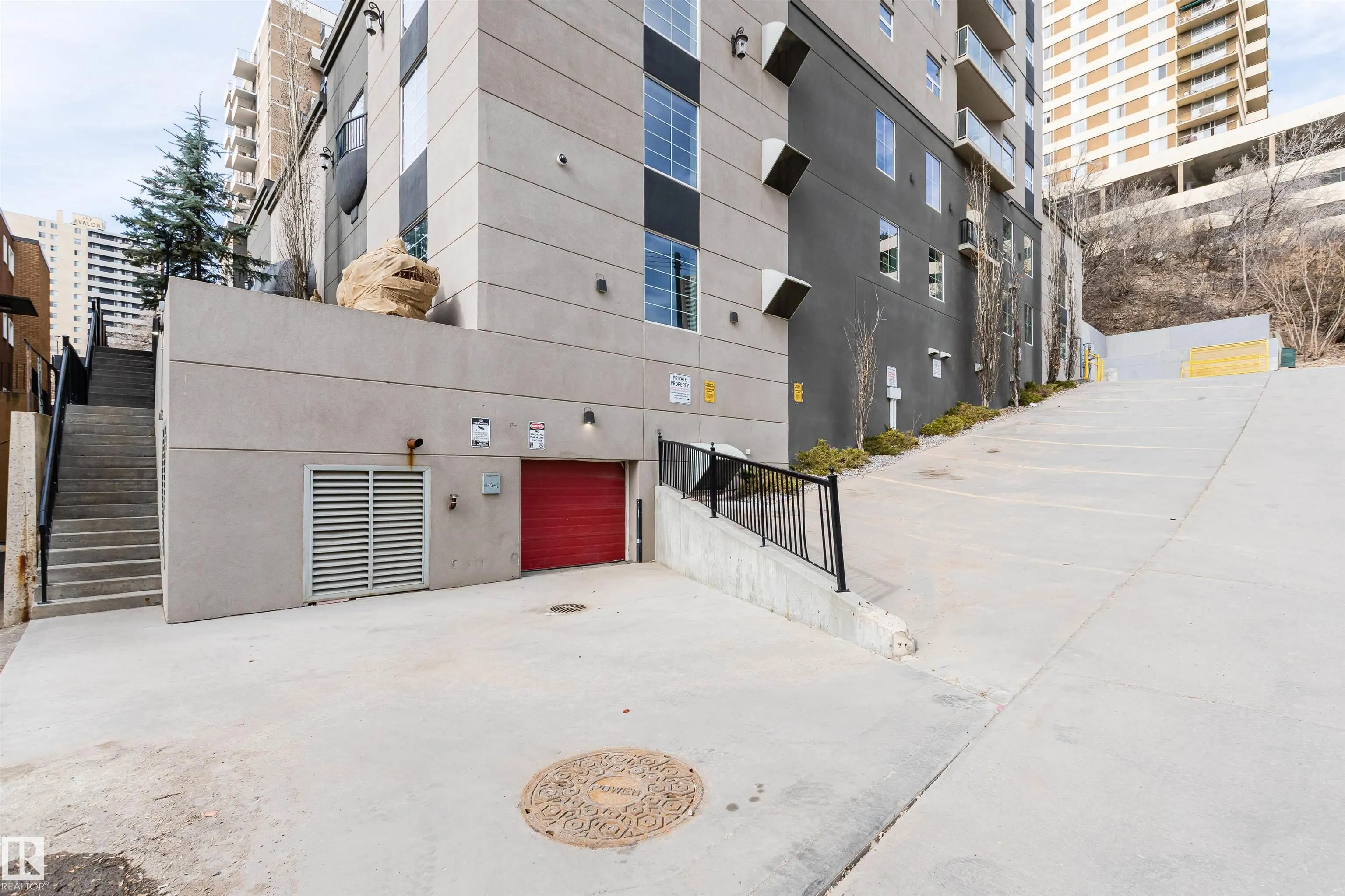 9819 104 Street