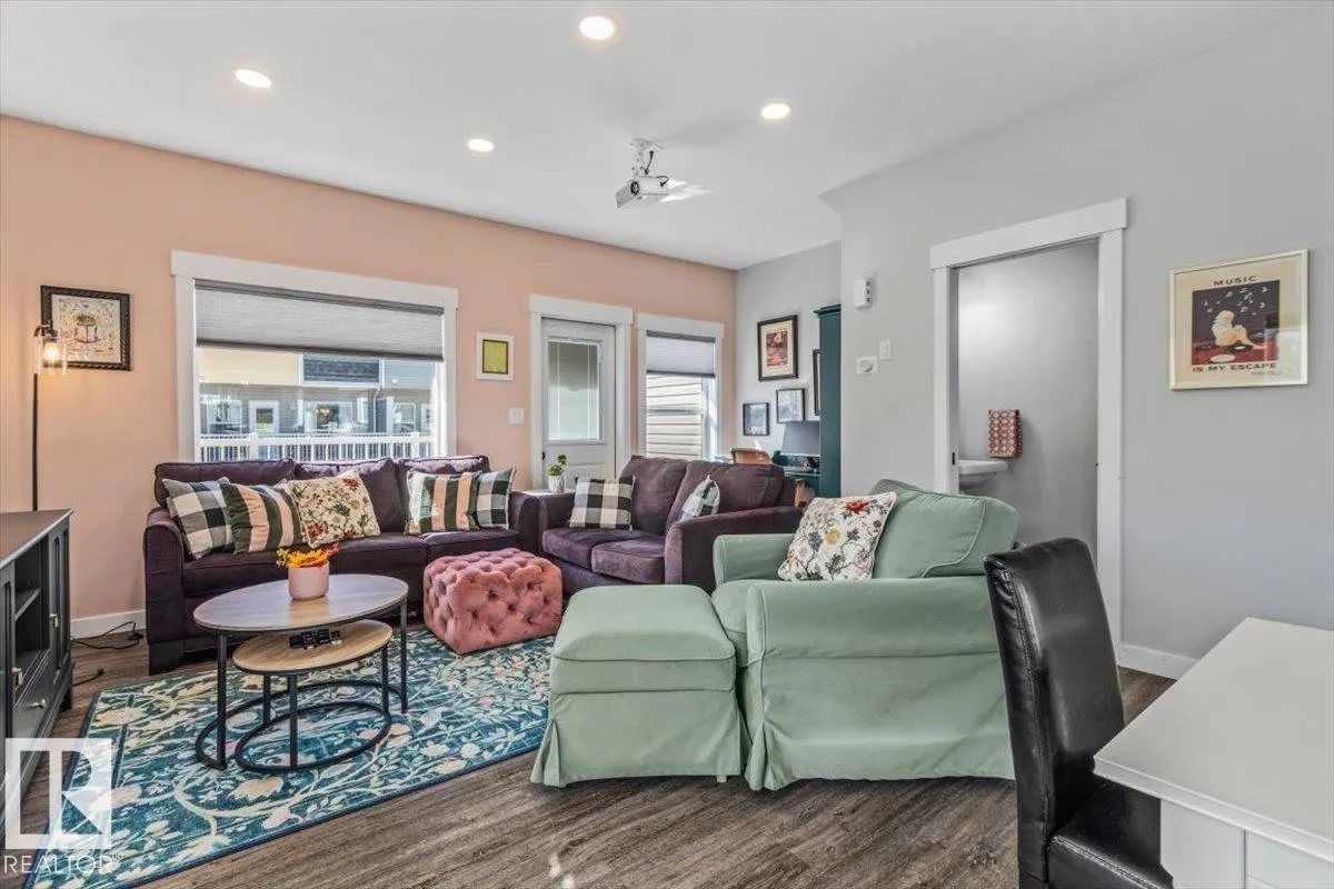 150 EVERITT DR
