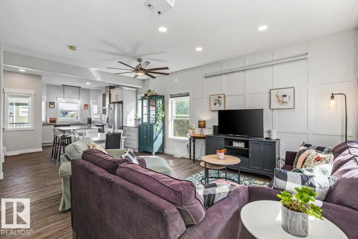 150 EVERITT DR