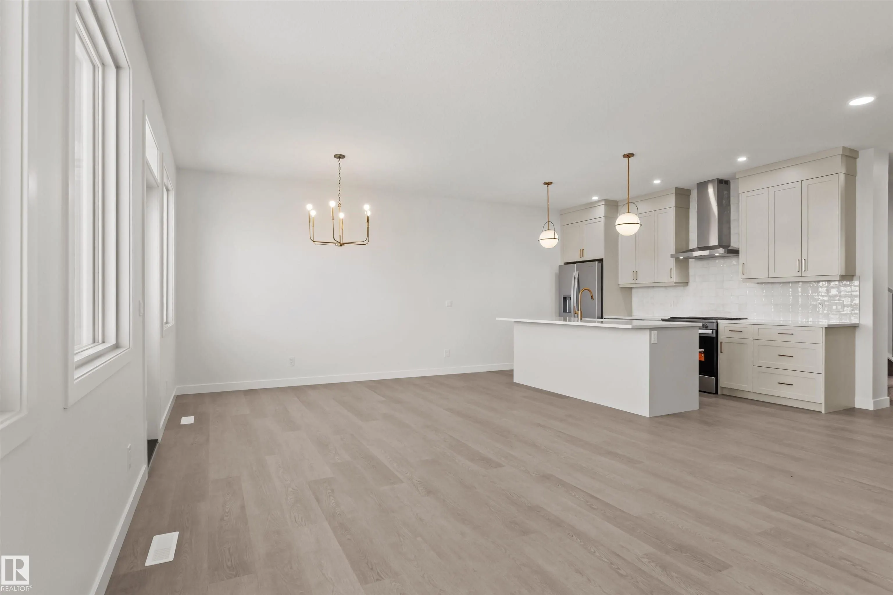 271 PATERSON Link