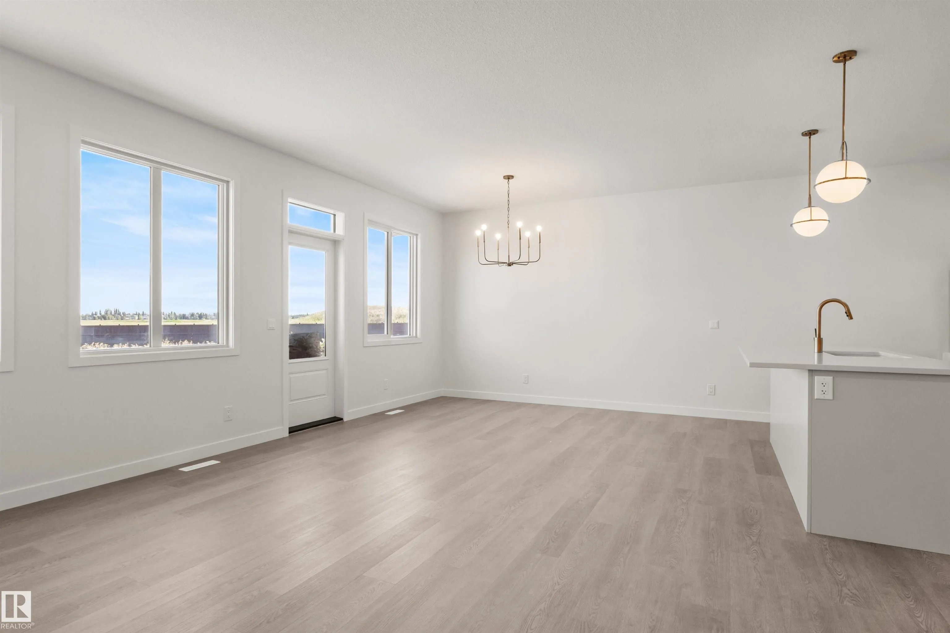 271 PATERSON Link
