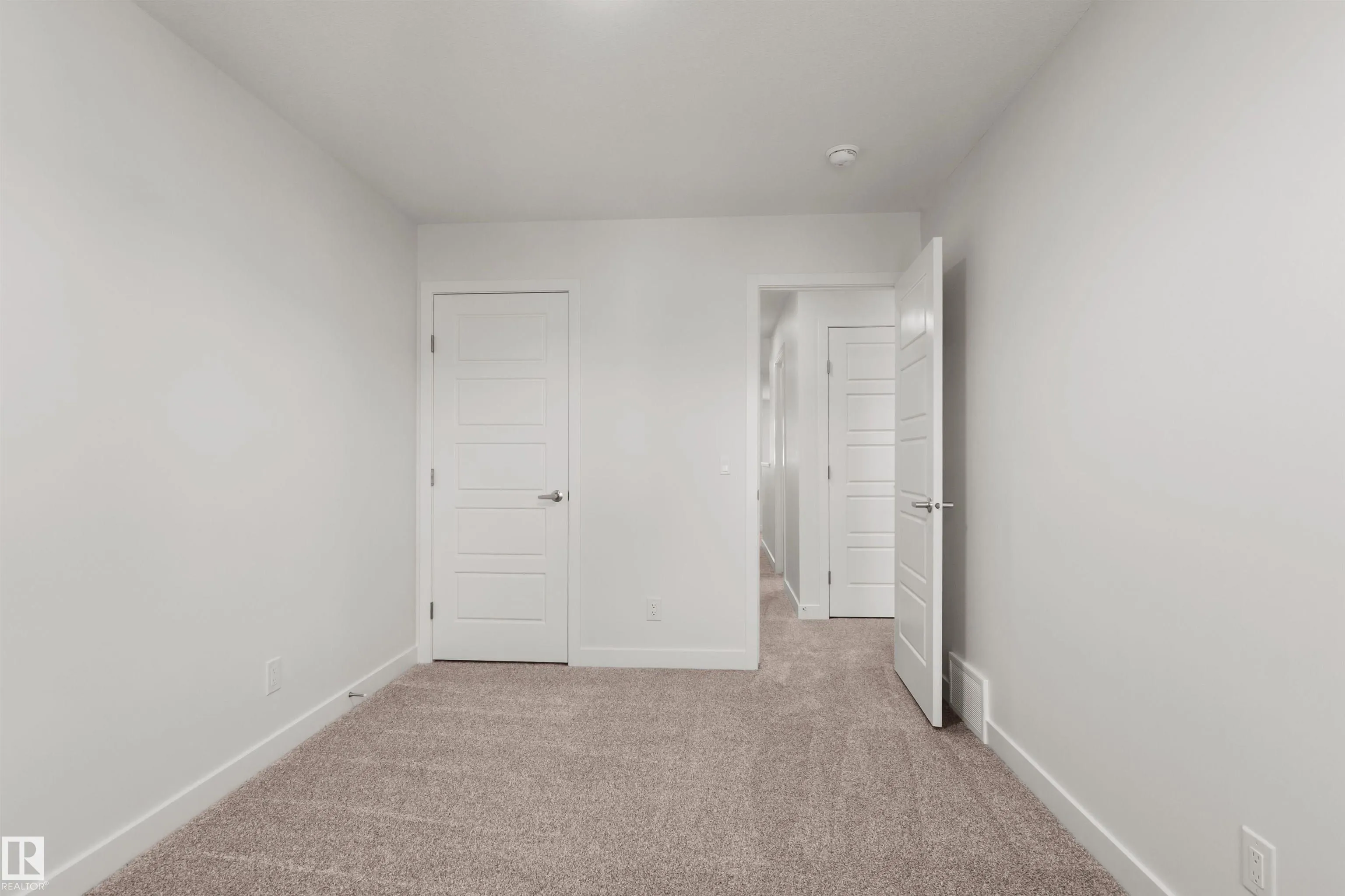 271 PATERSON Link