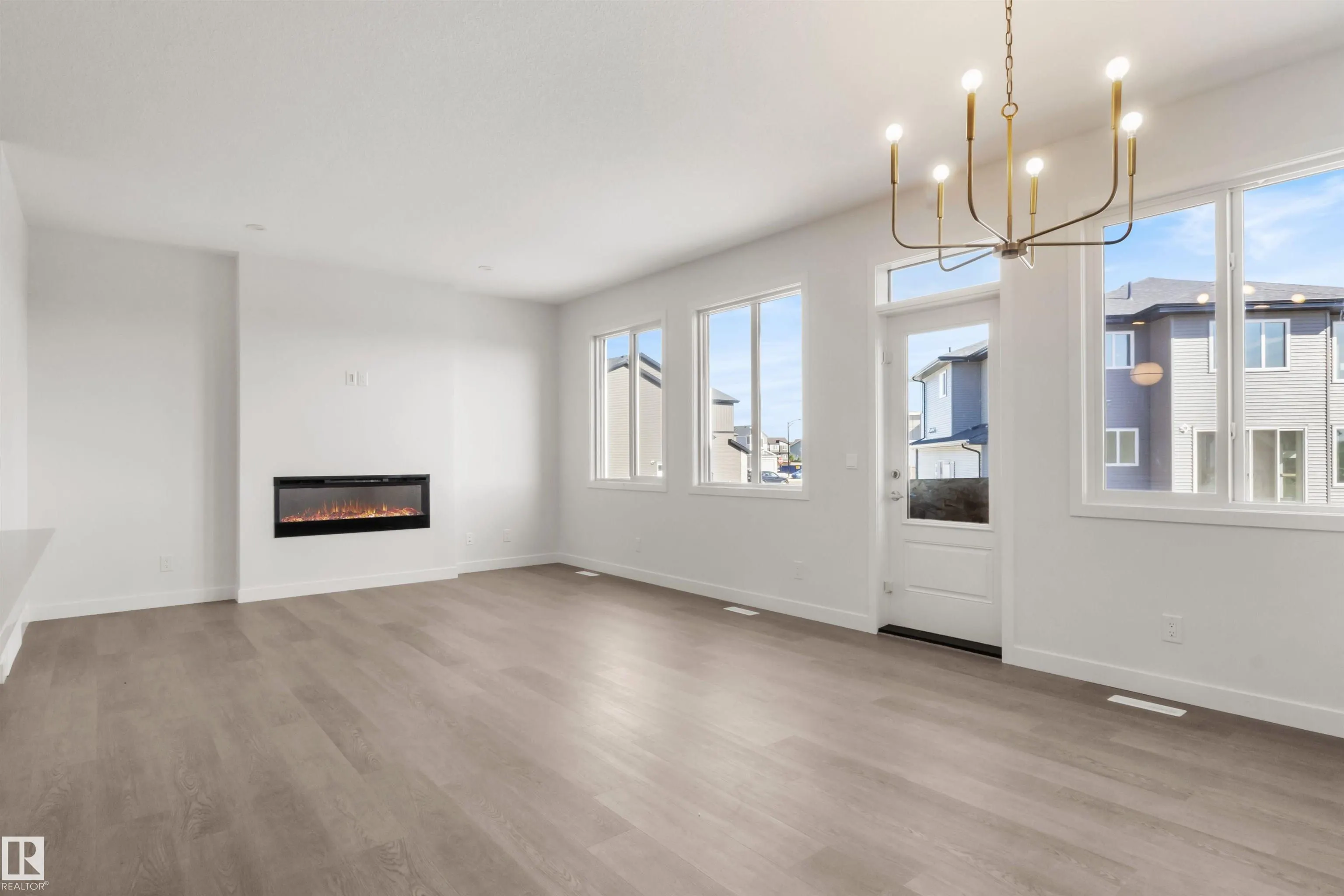 271 PATERSON Link