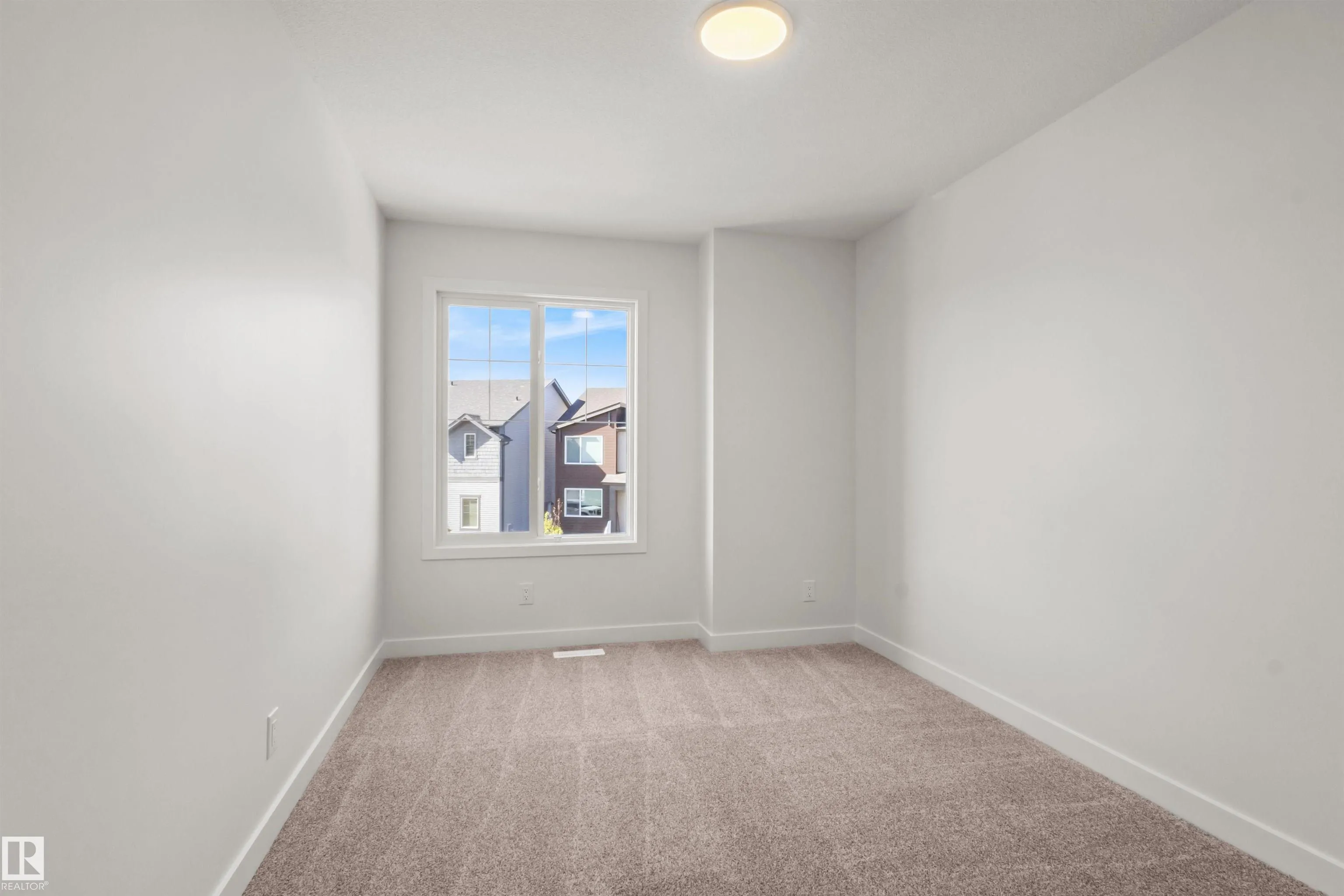 271 PATERSON Link