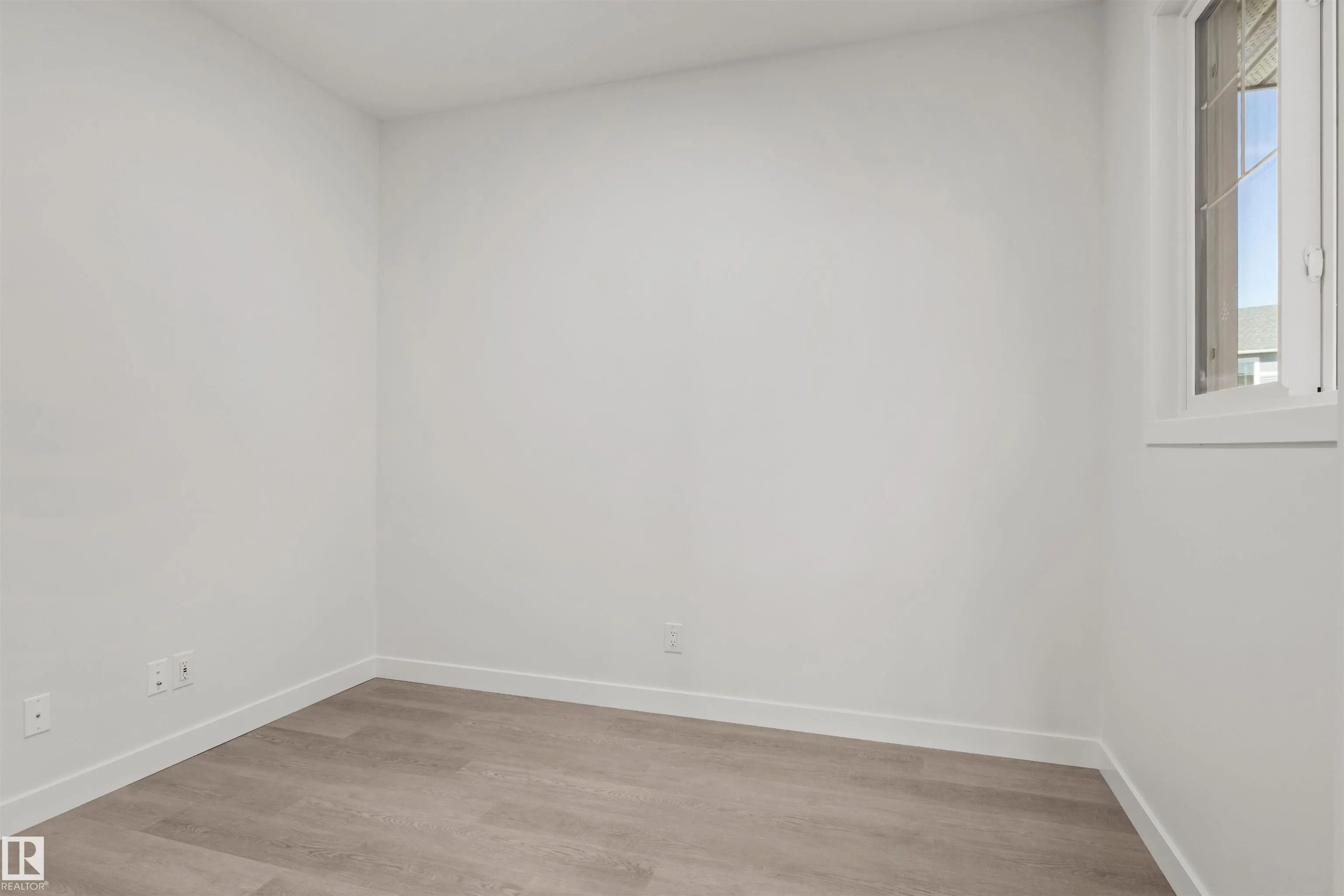 271 PATERSON Link