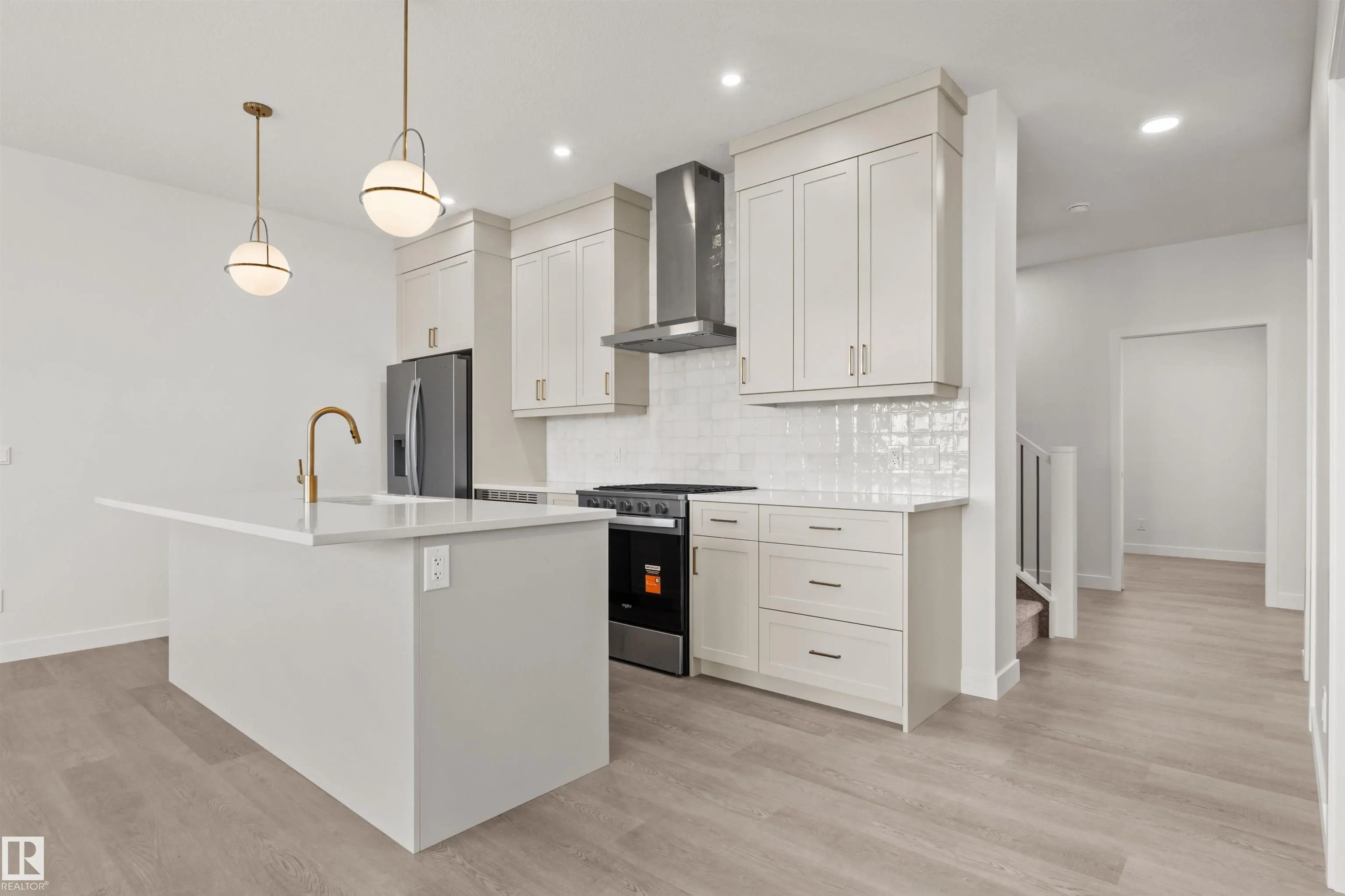 271 PATERSON Link