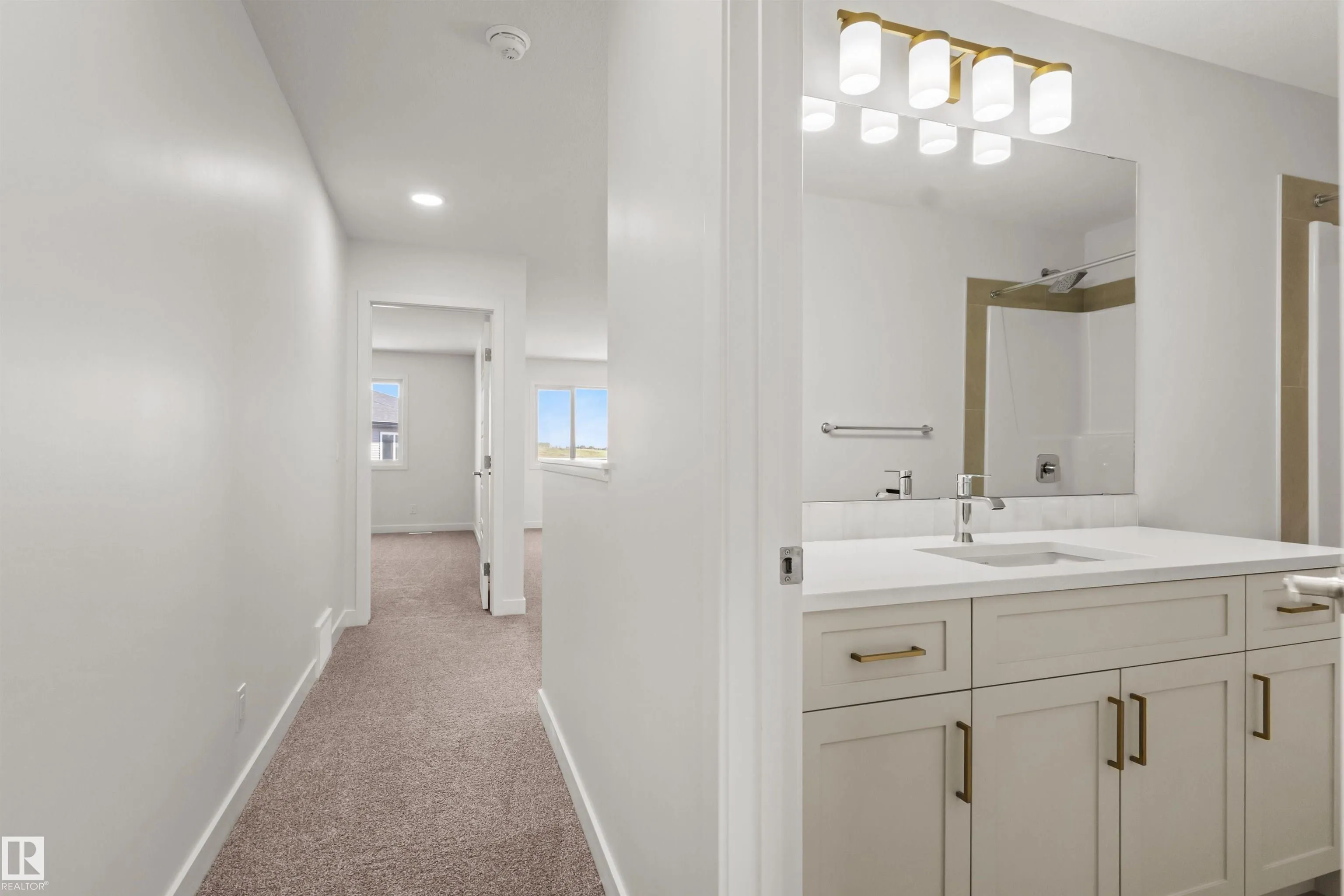 271 PATERSON Link