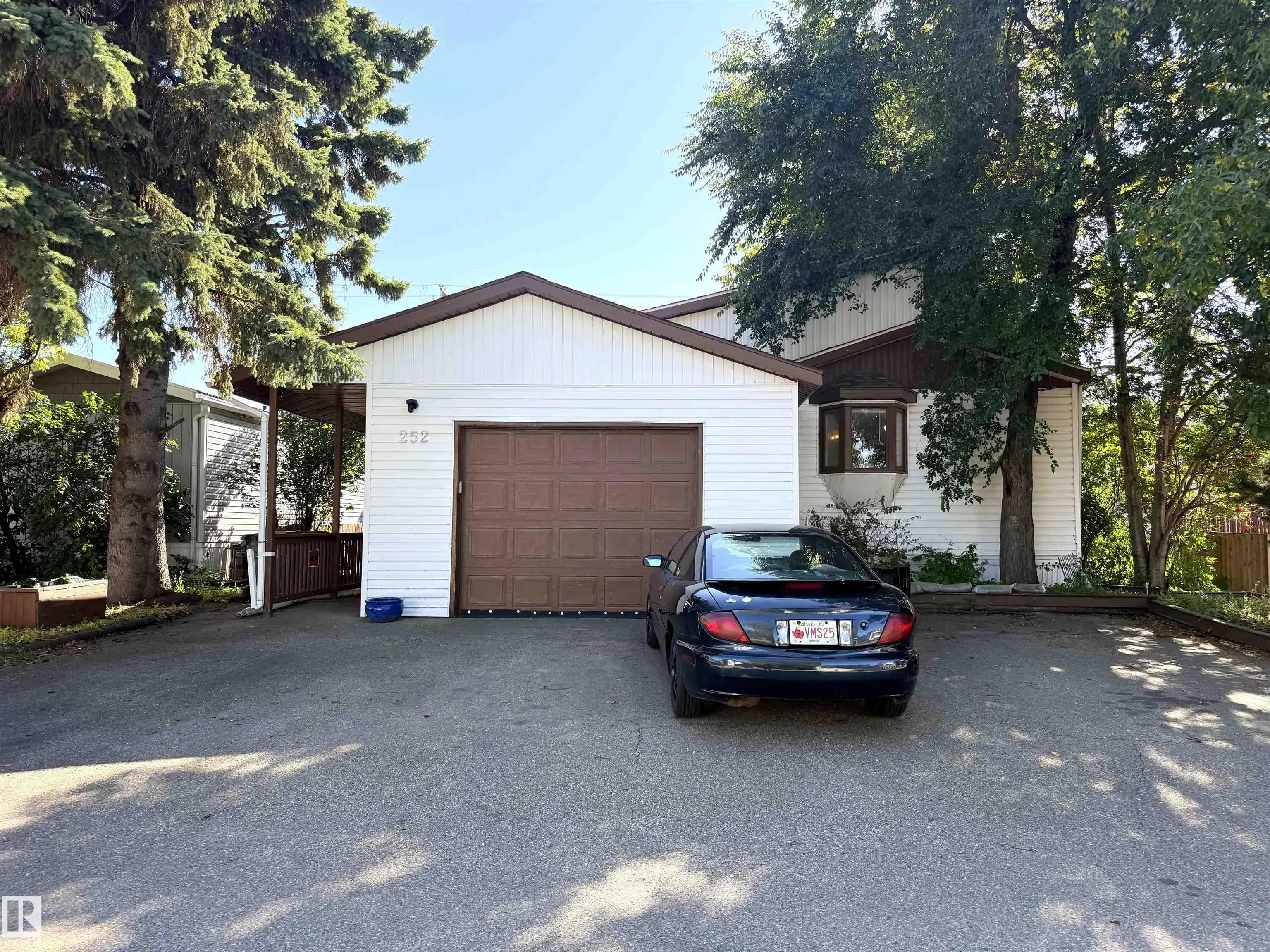 305 Calahoo Road