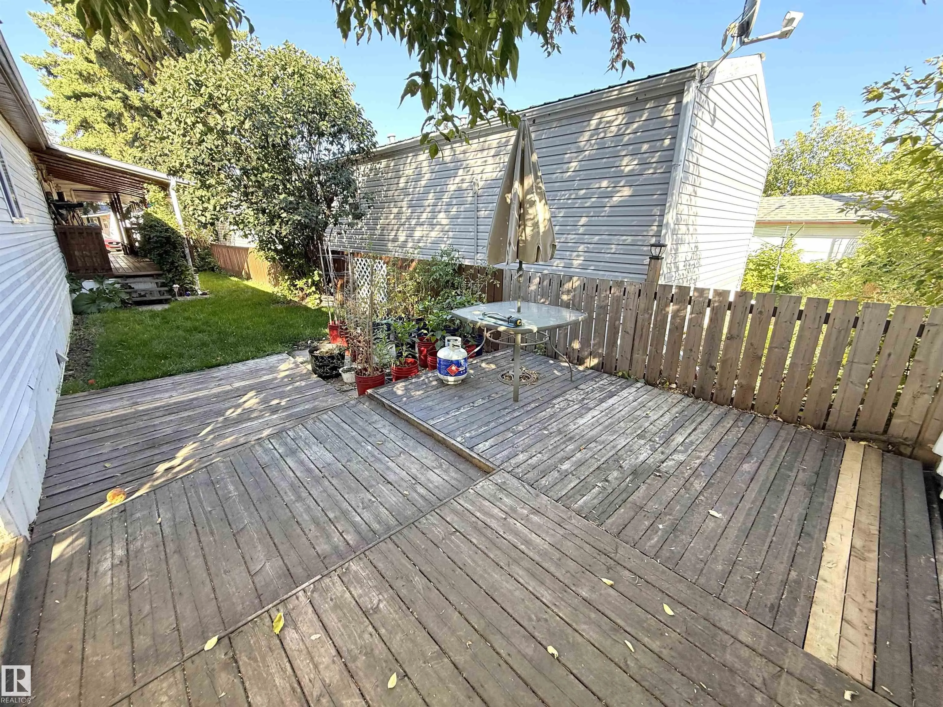 305 Calahoo Road