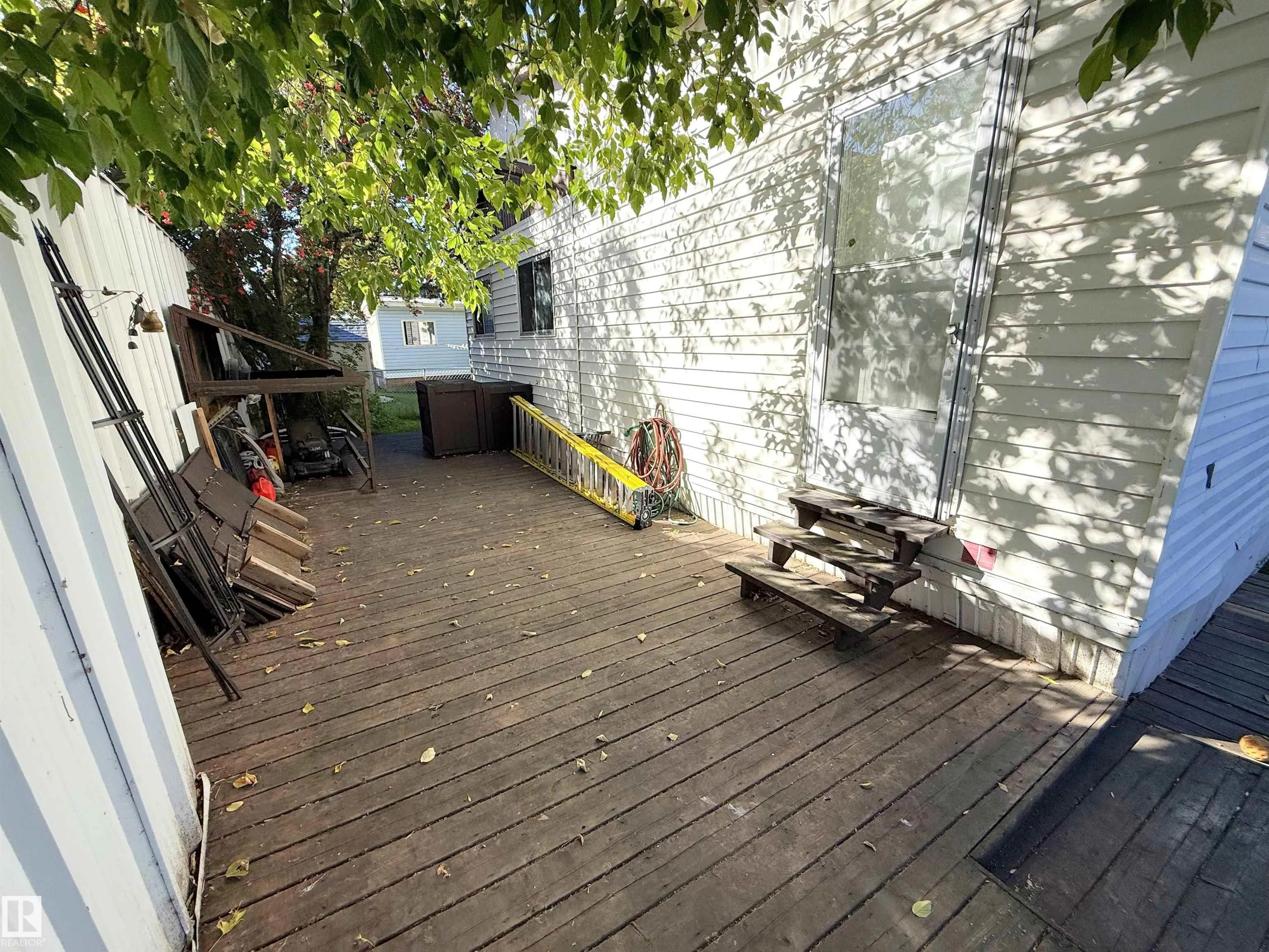 305 Calahoo Road