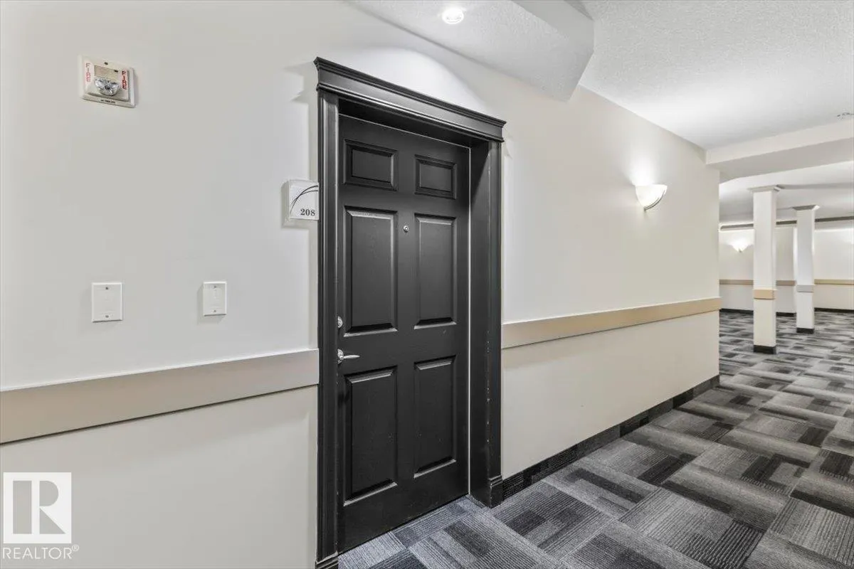 208 8702 Southfort Drive