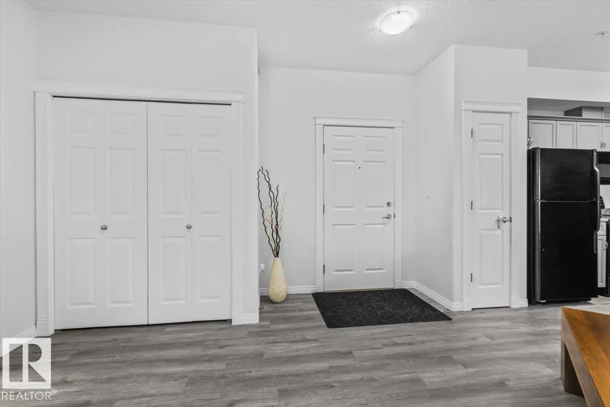 208 8702 Southfort Drive