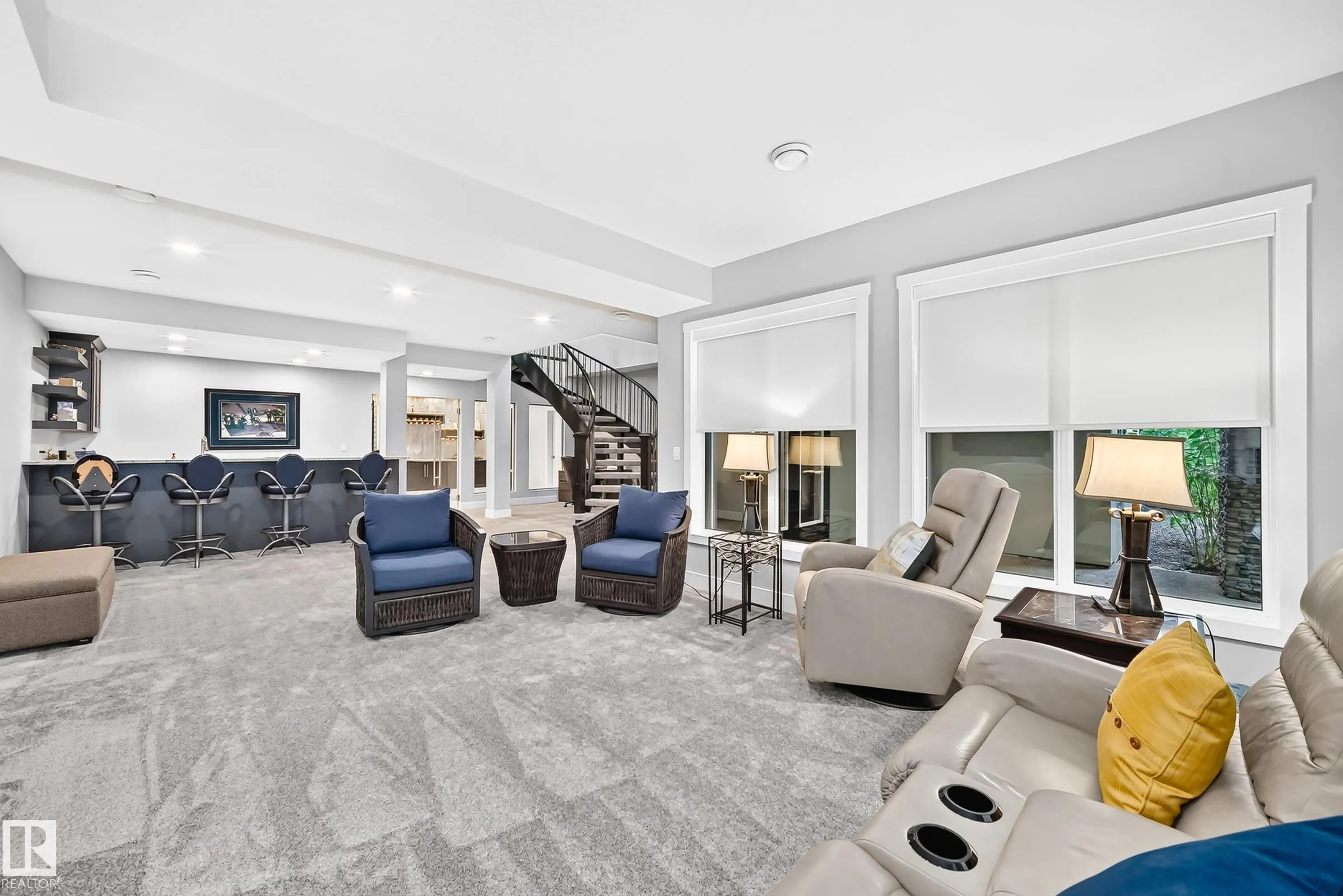 95 SALISBURY Way