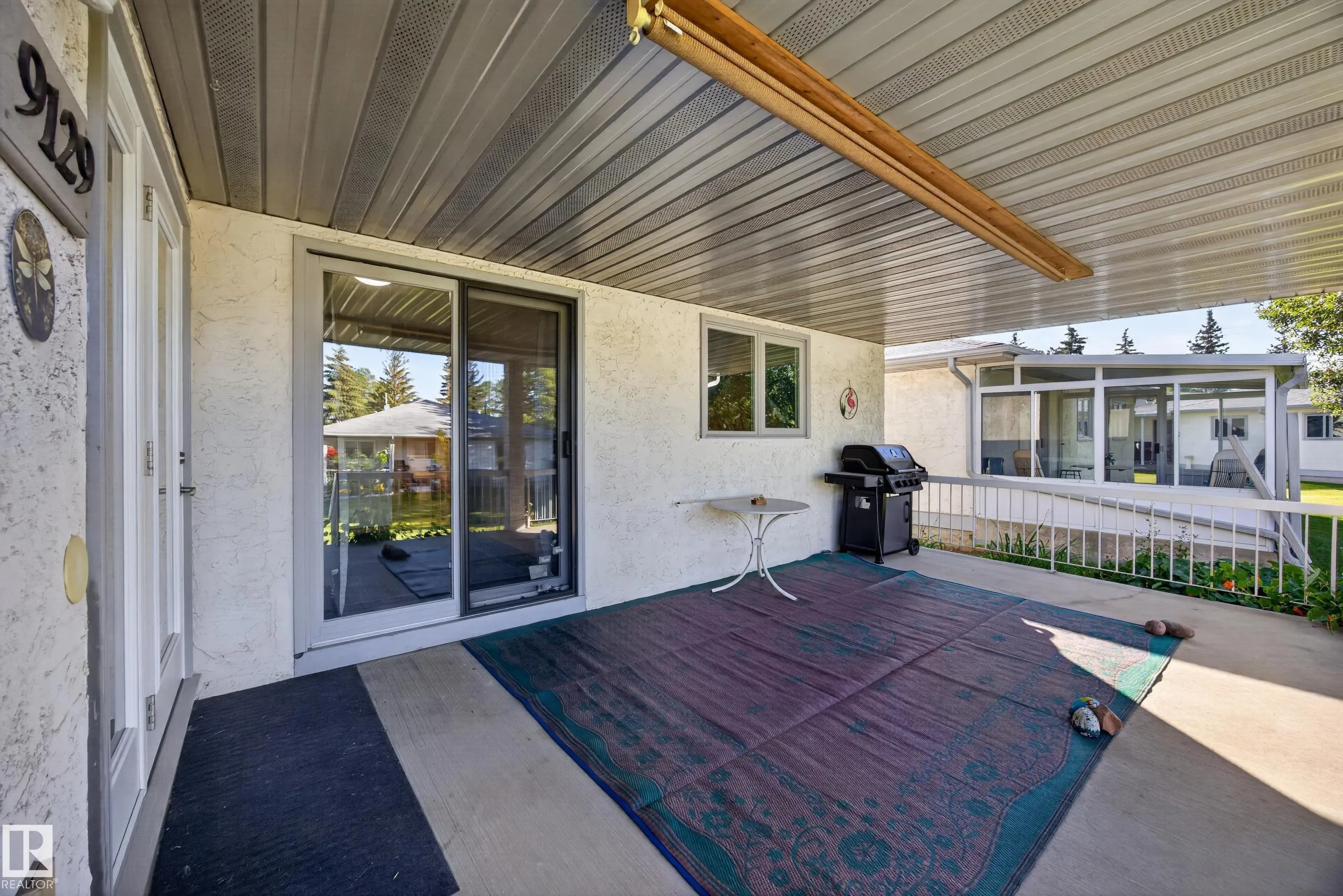 9129 Garden Road