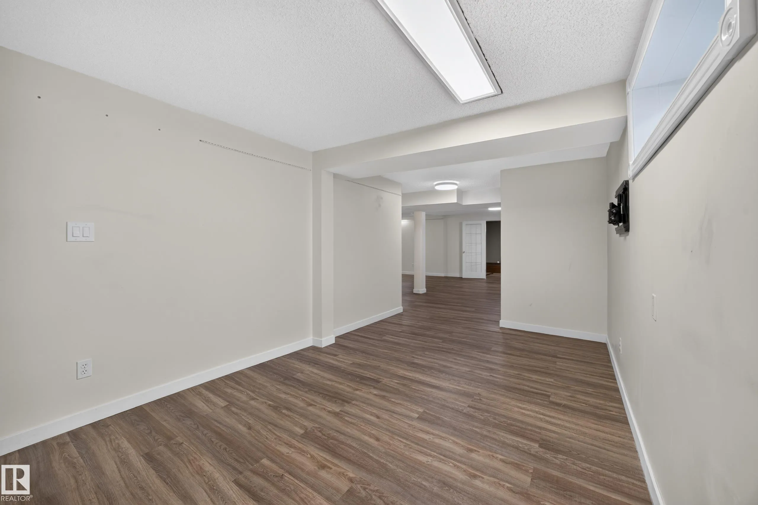 9129 Garden Road