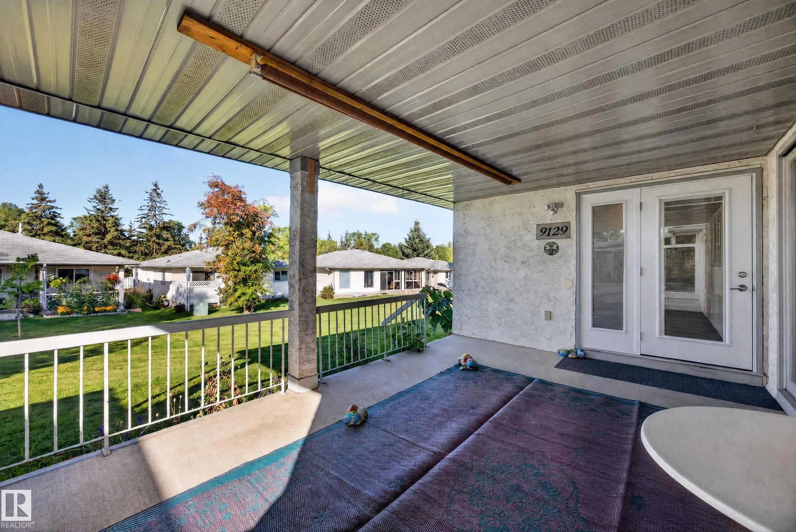 9129 Garden Road