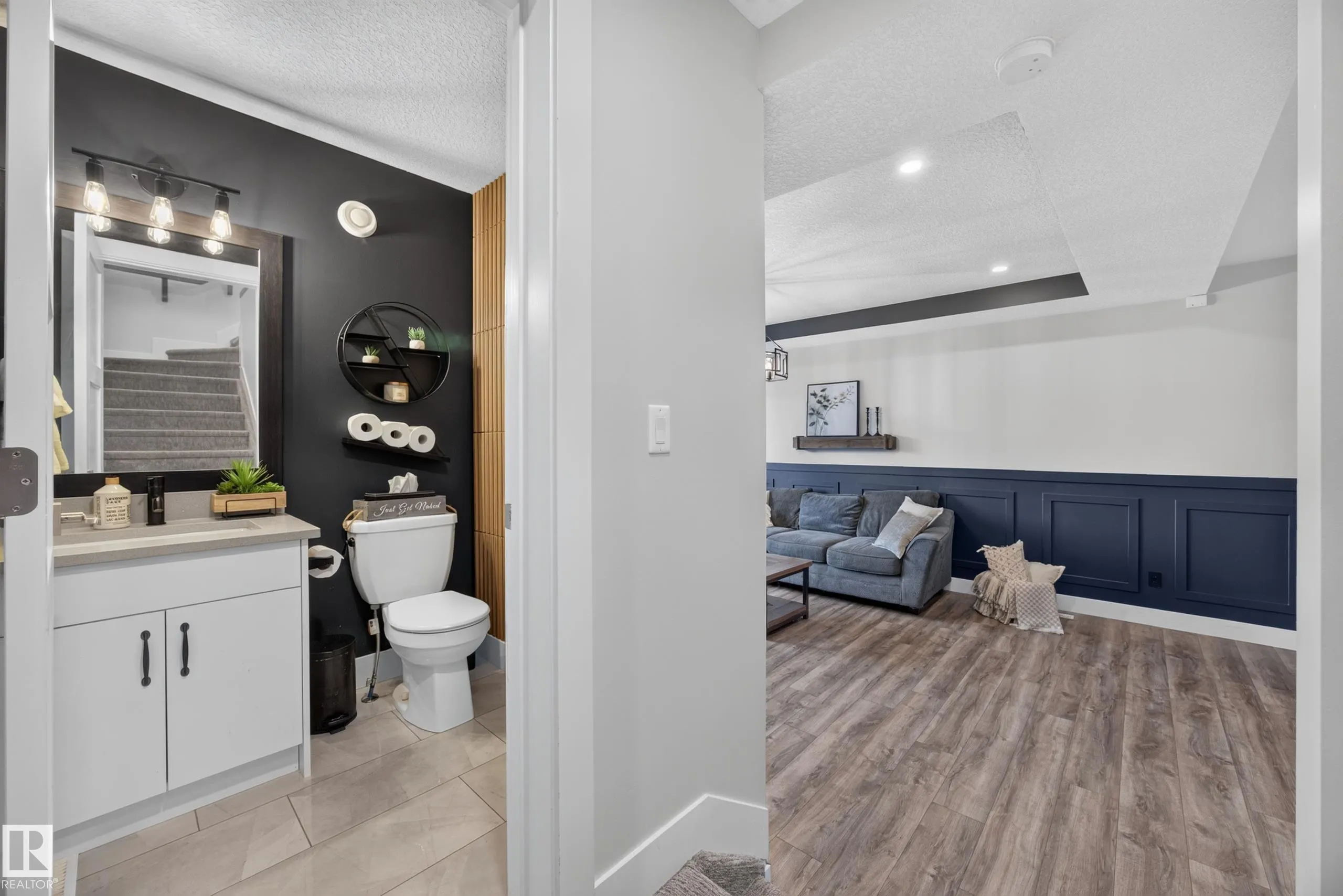 635 MEADOWVIEW Drive