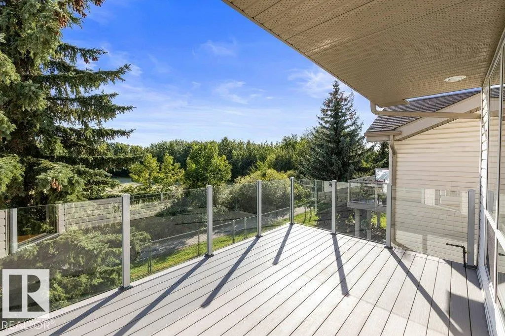 4 HERITAGE Way