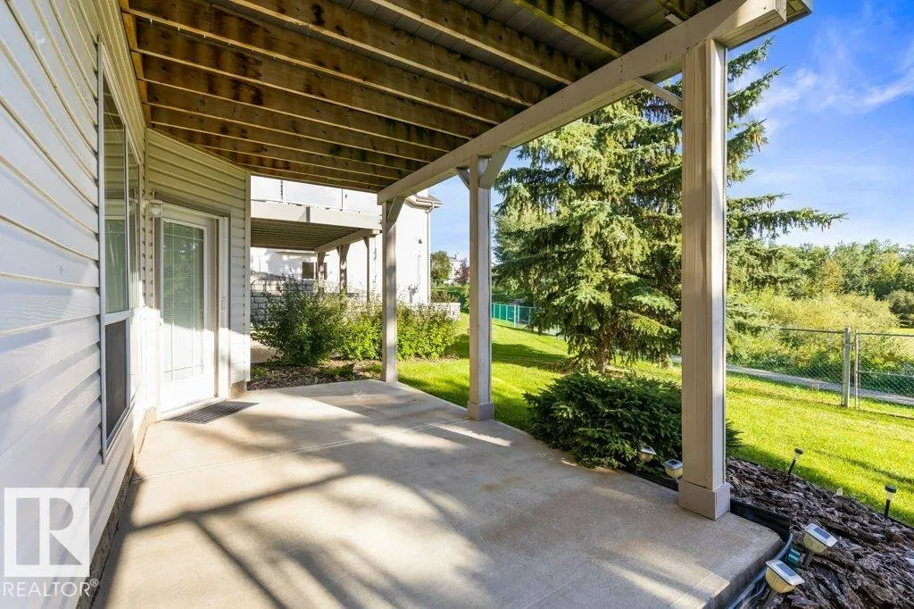 4 HERITAGE Way