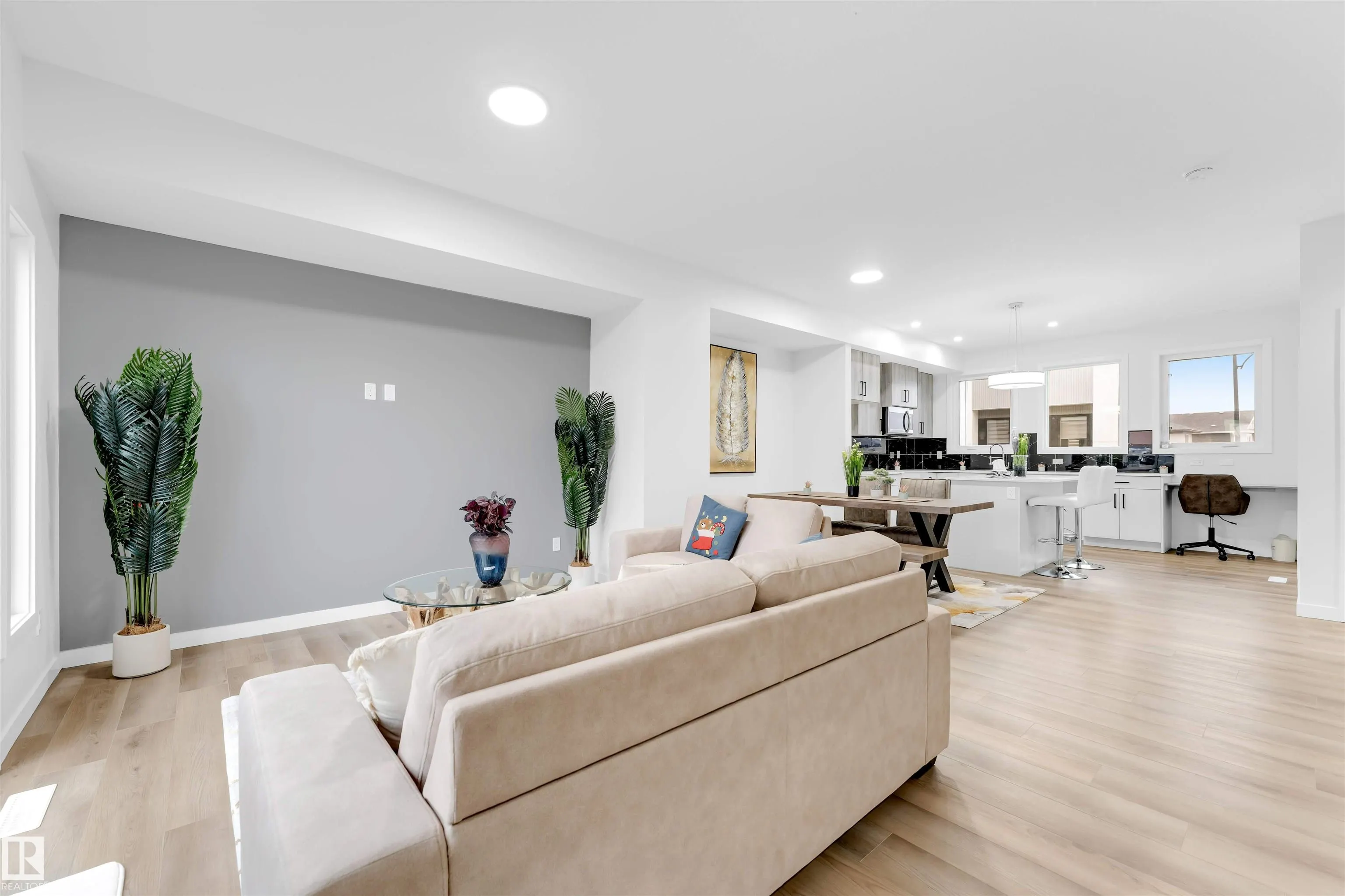 130 element dr