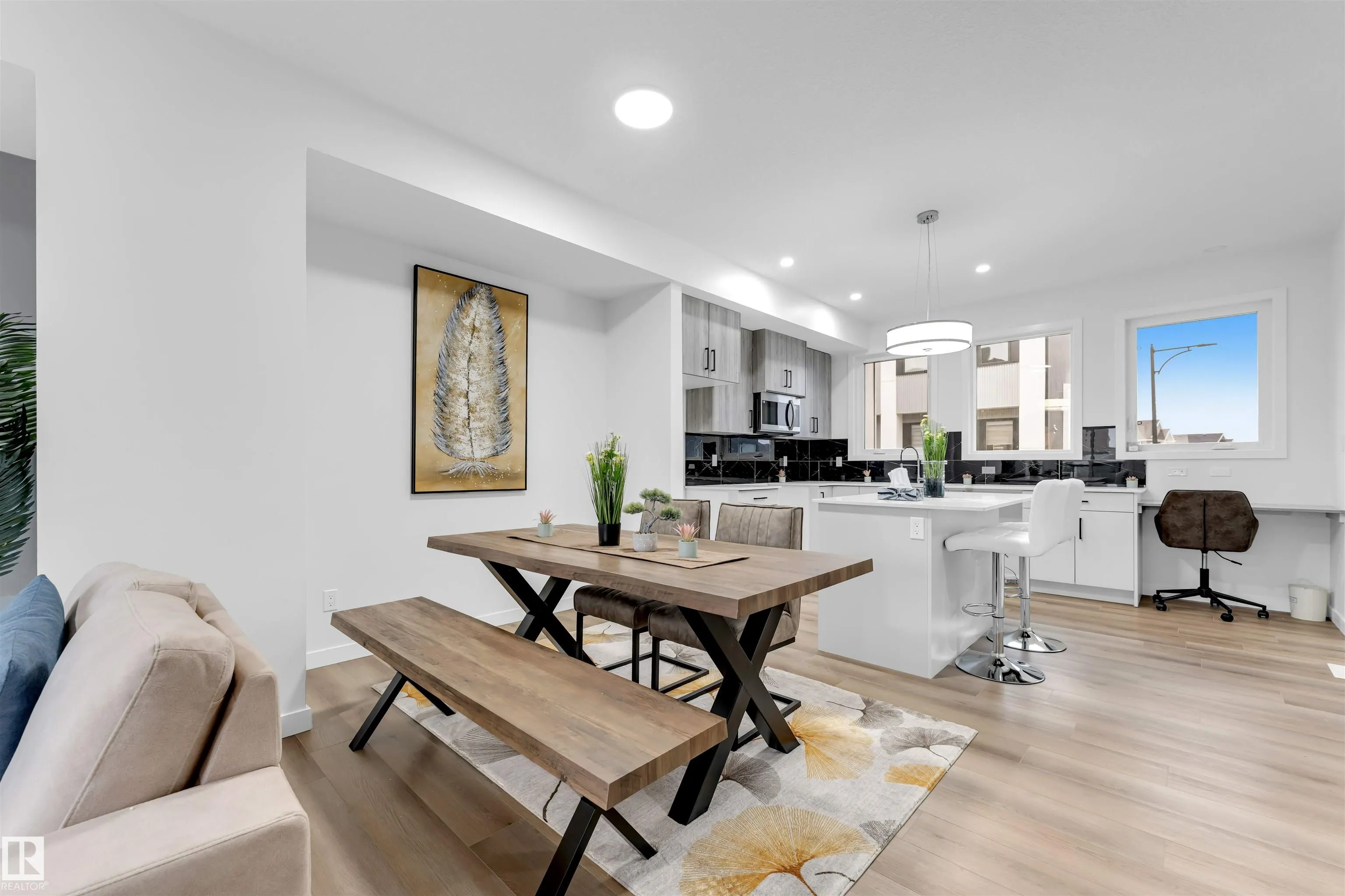 130 element dr