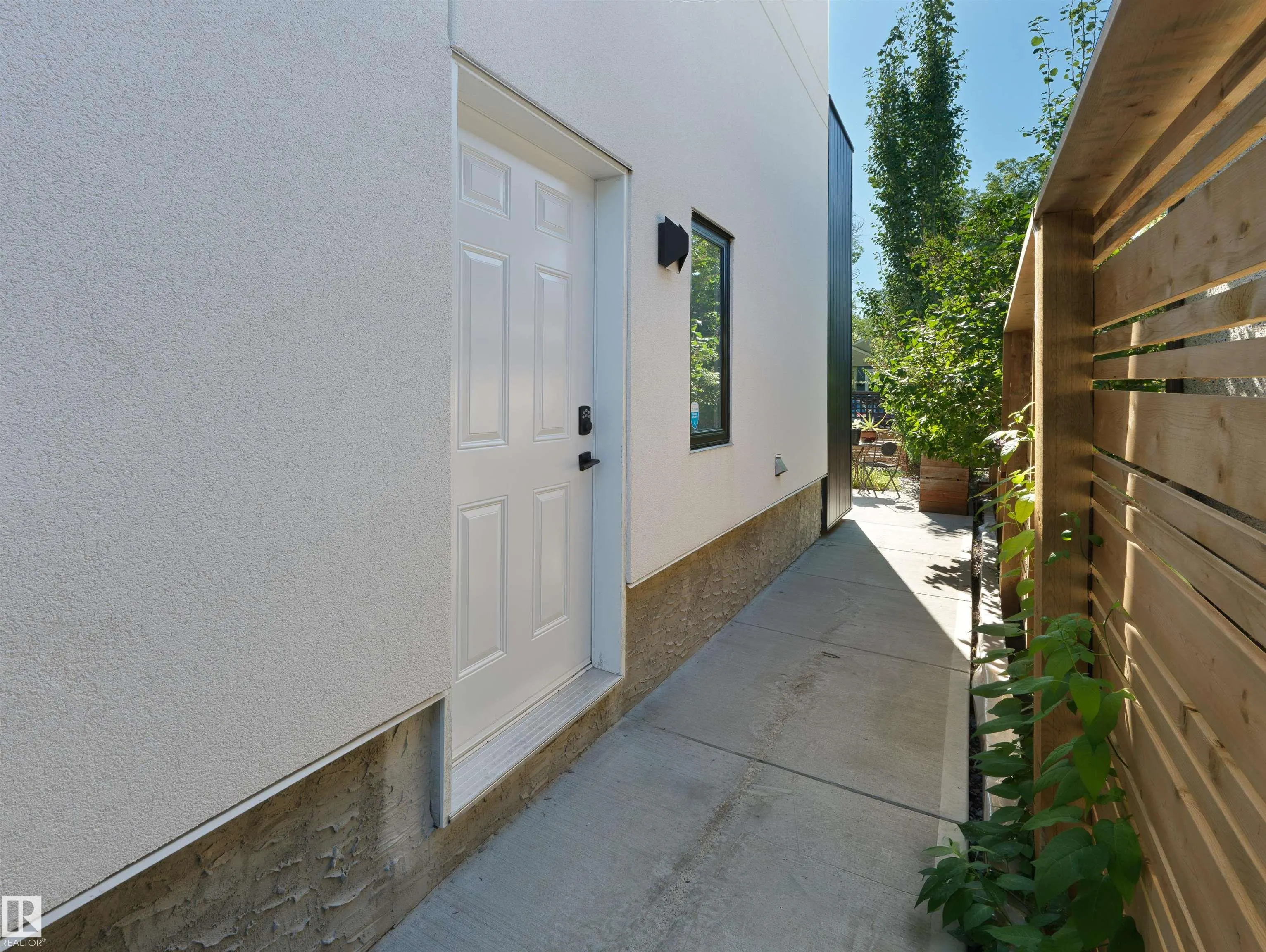 10926 72 Avenue
