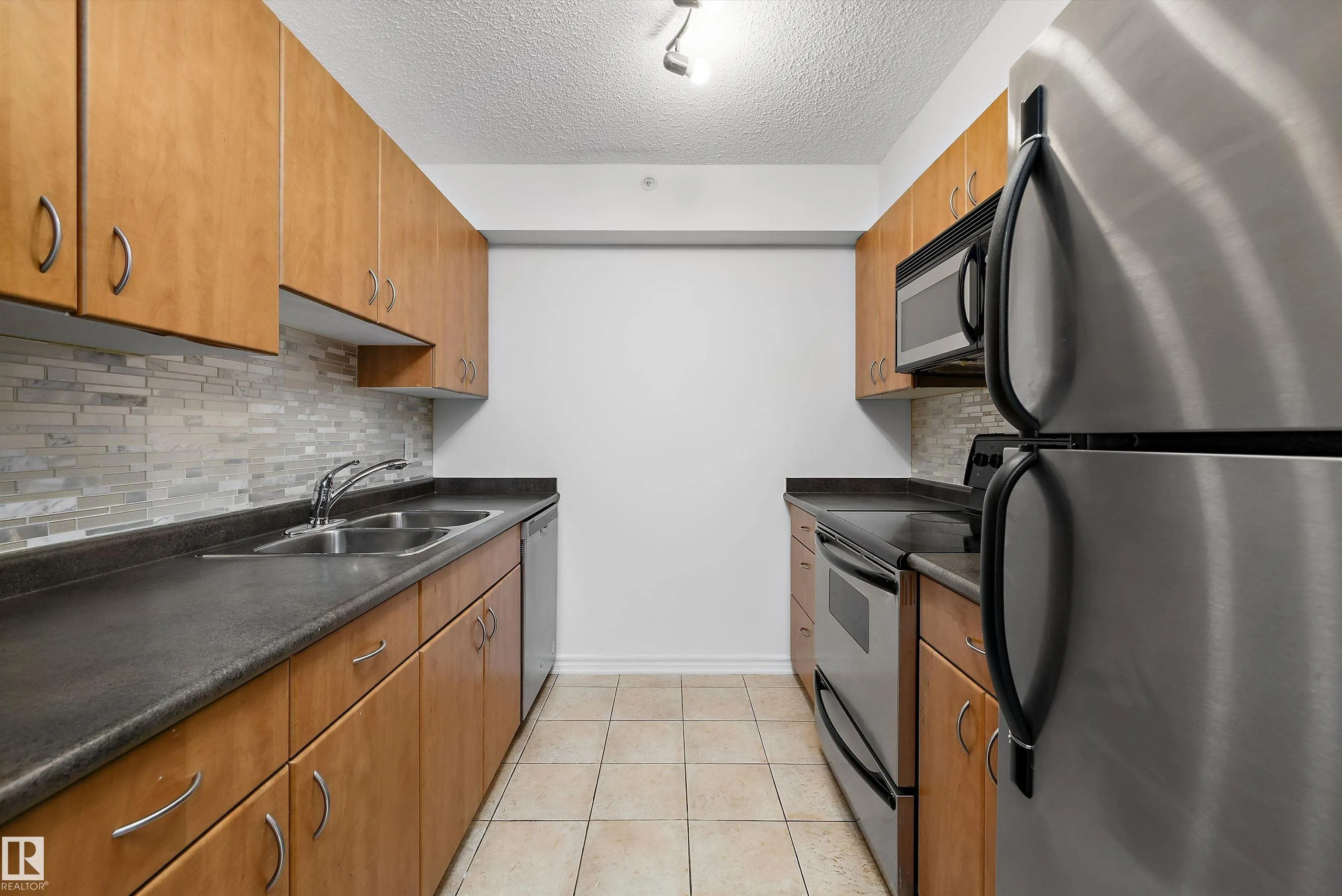 10303 105 Street