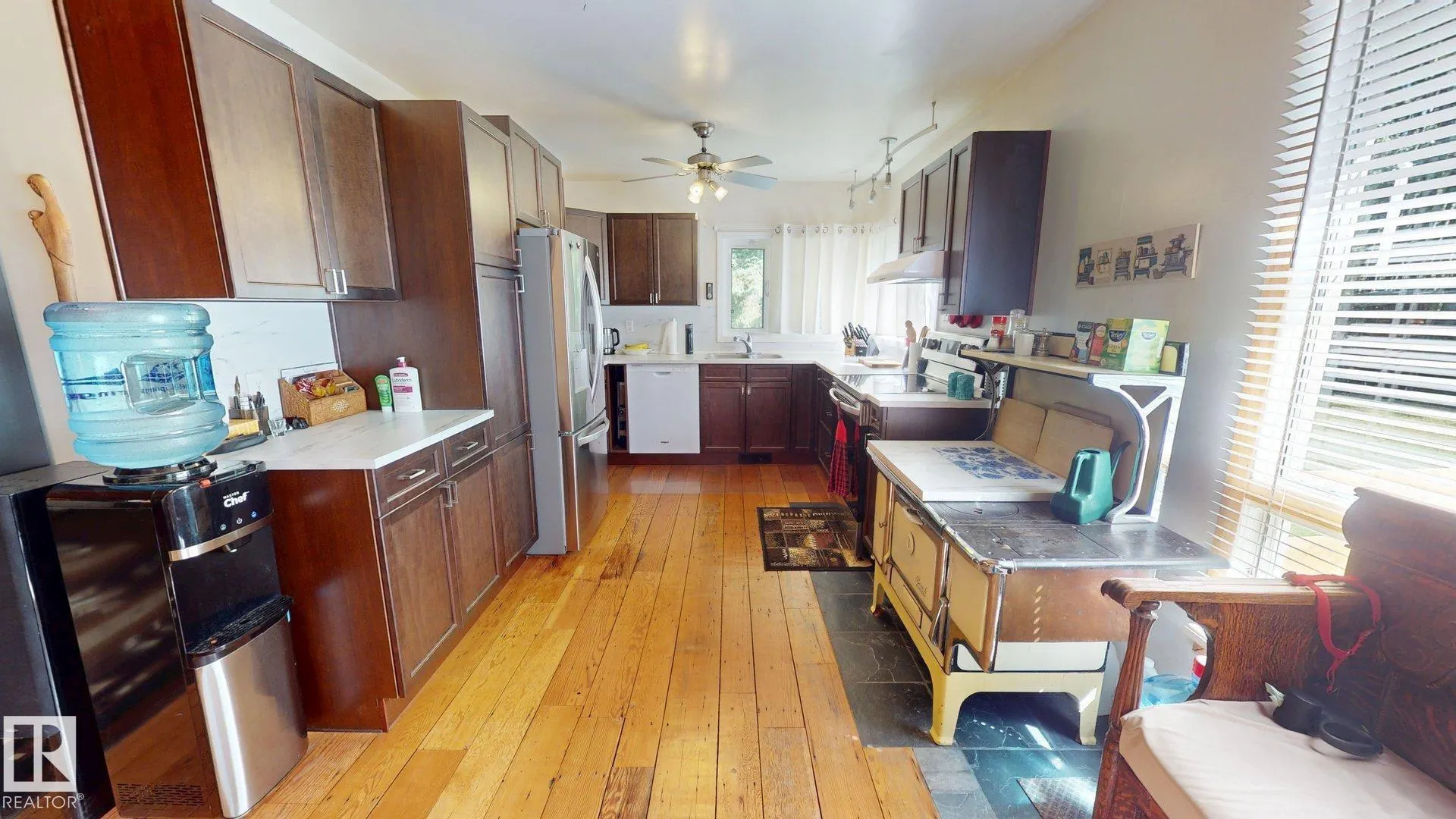 602 Highland Road