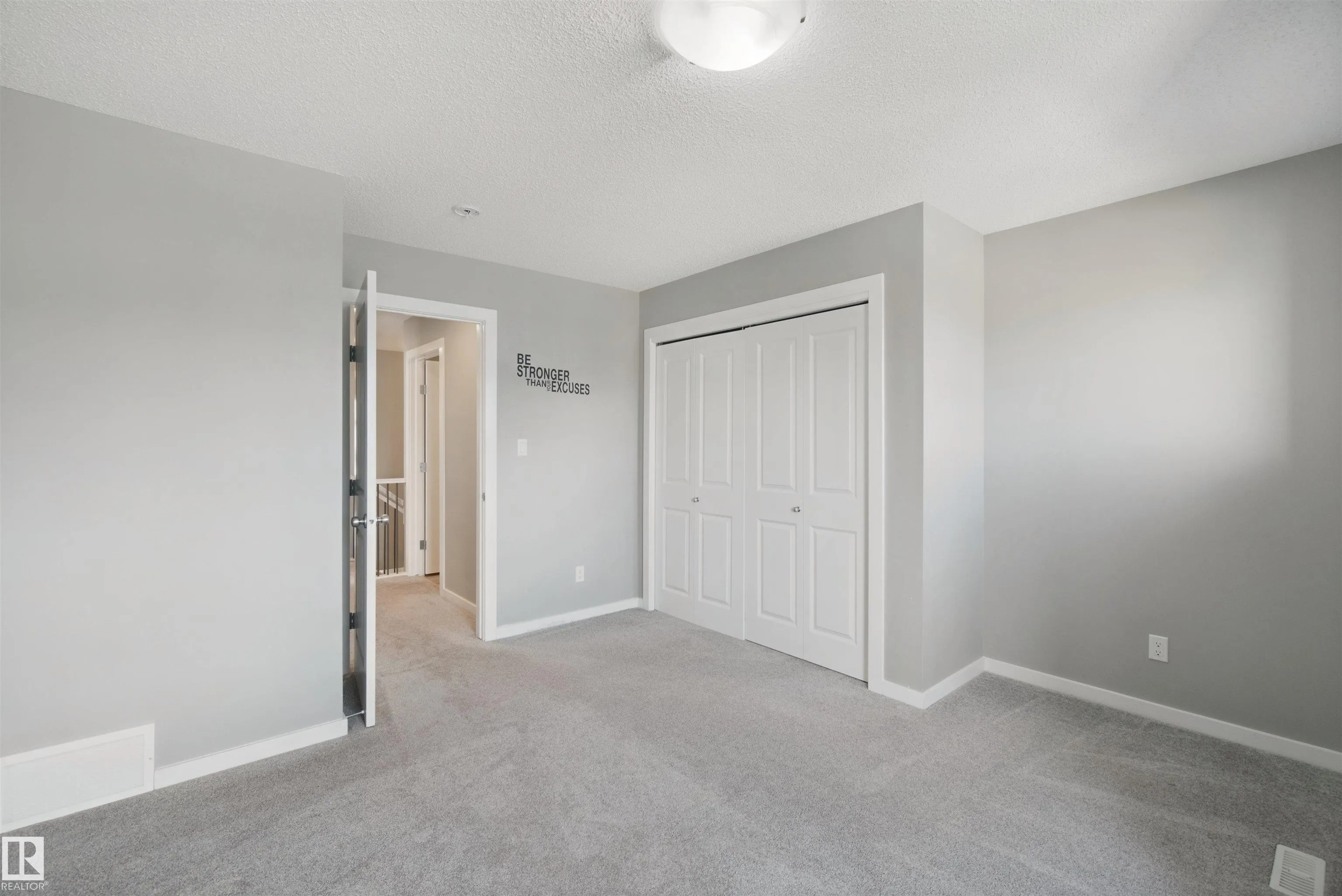7372 CHIVERS Crescent