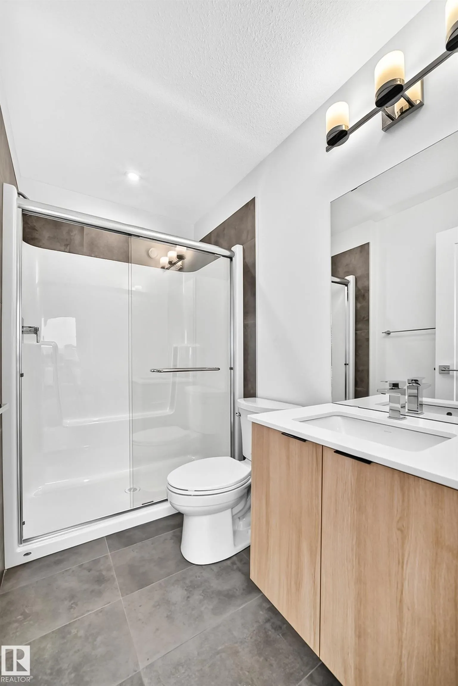 5 Rondeau Drive