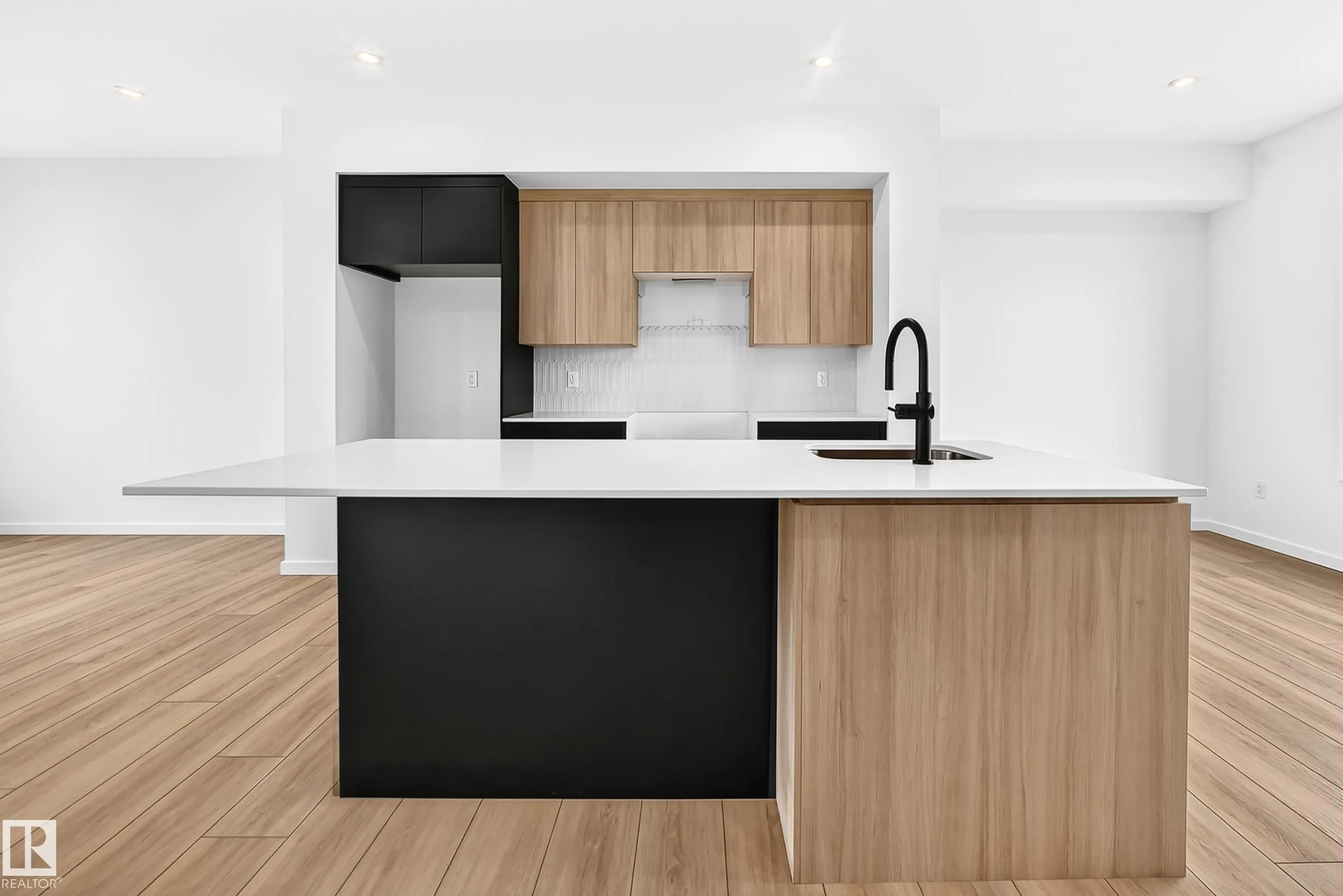 5 Rondeau Drive