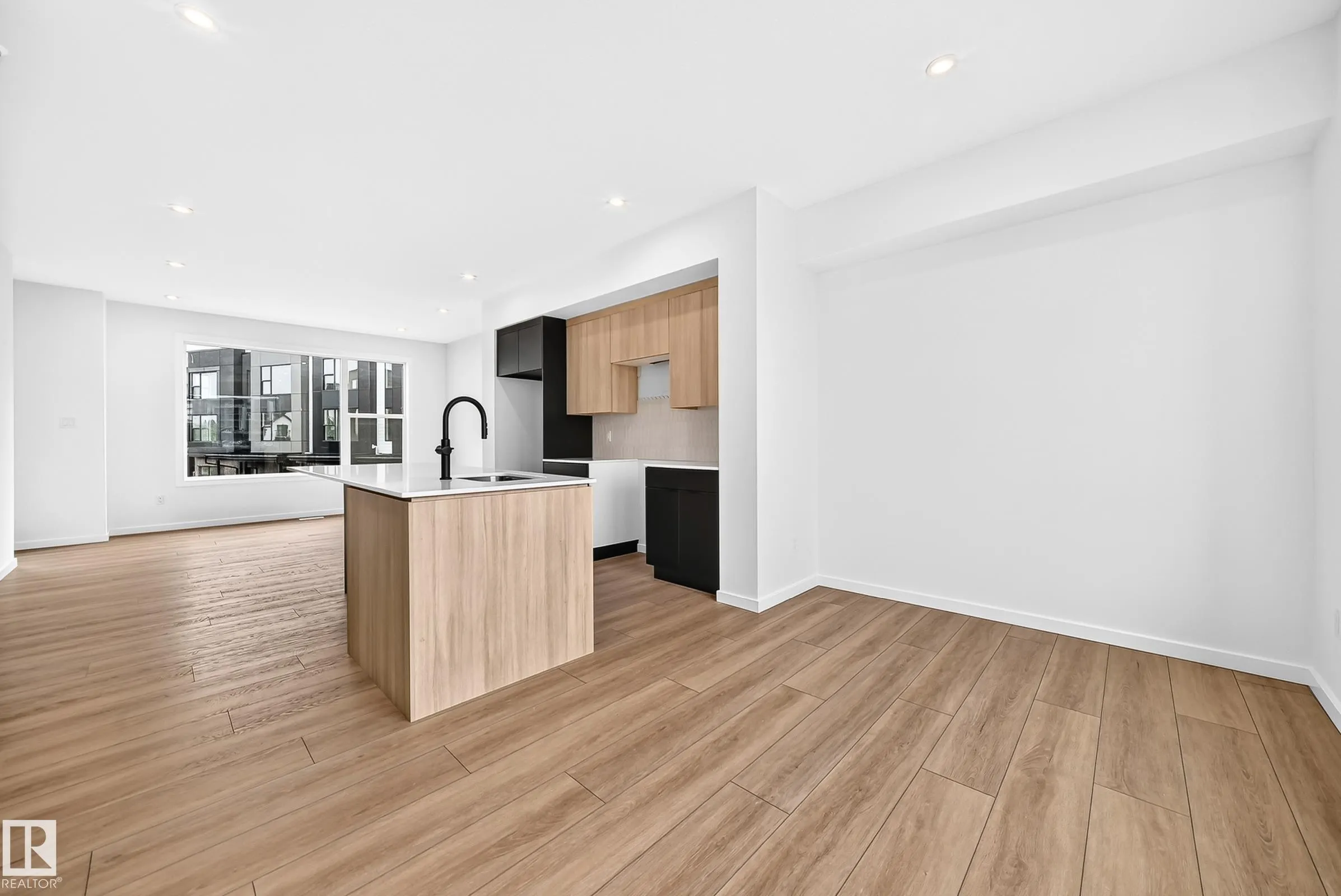 5 Rondeau Drive