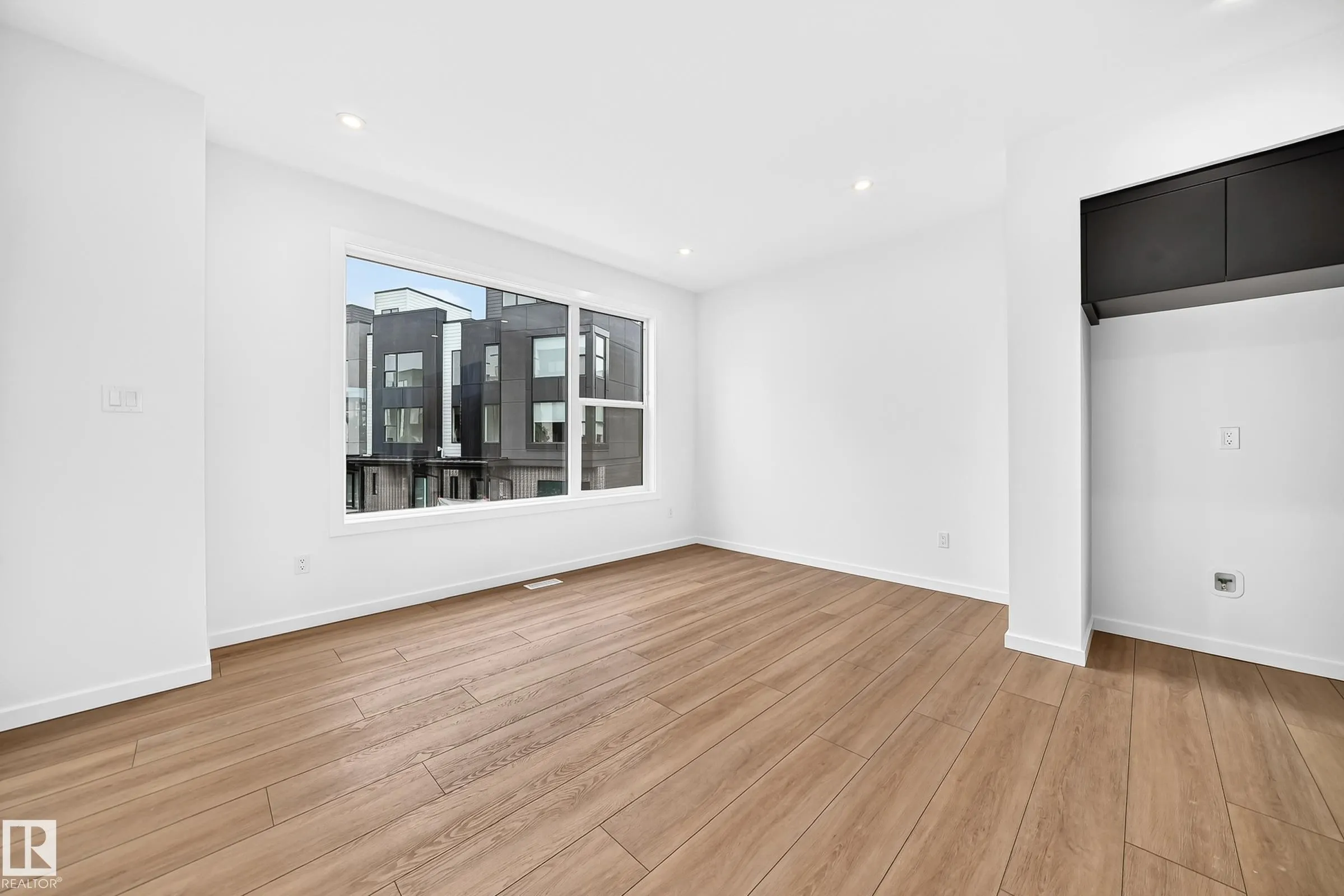 5 Rondeau Drive