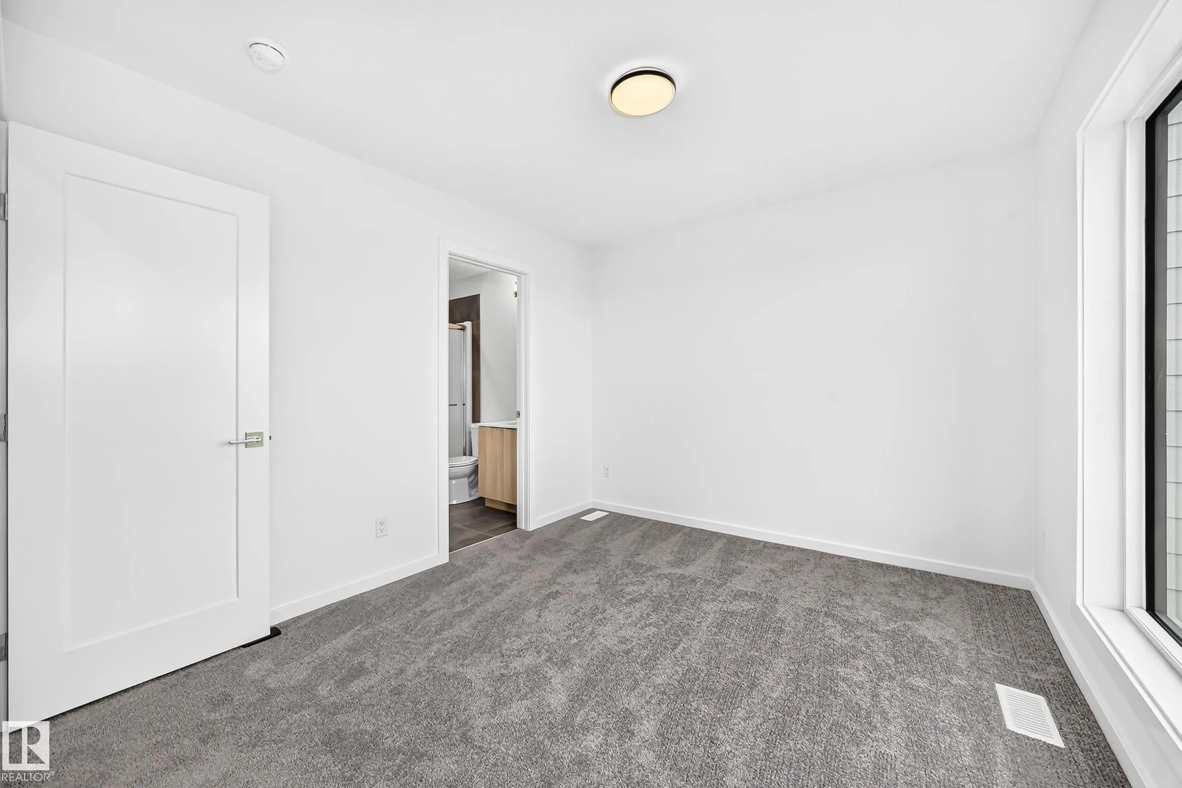 5 Rondeau Drive