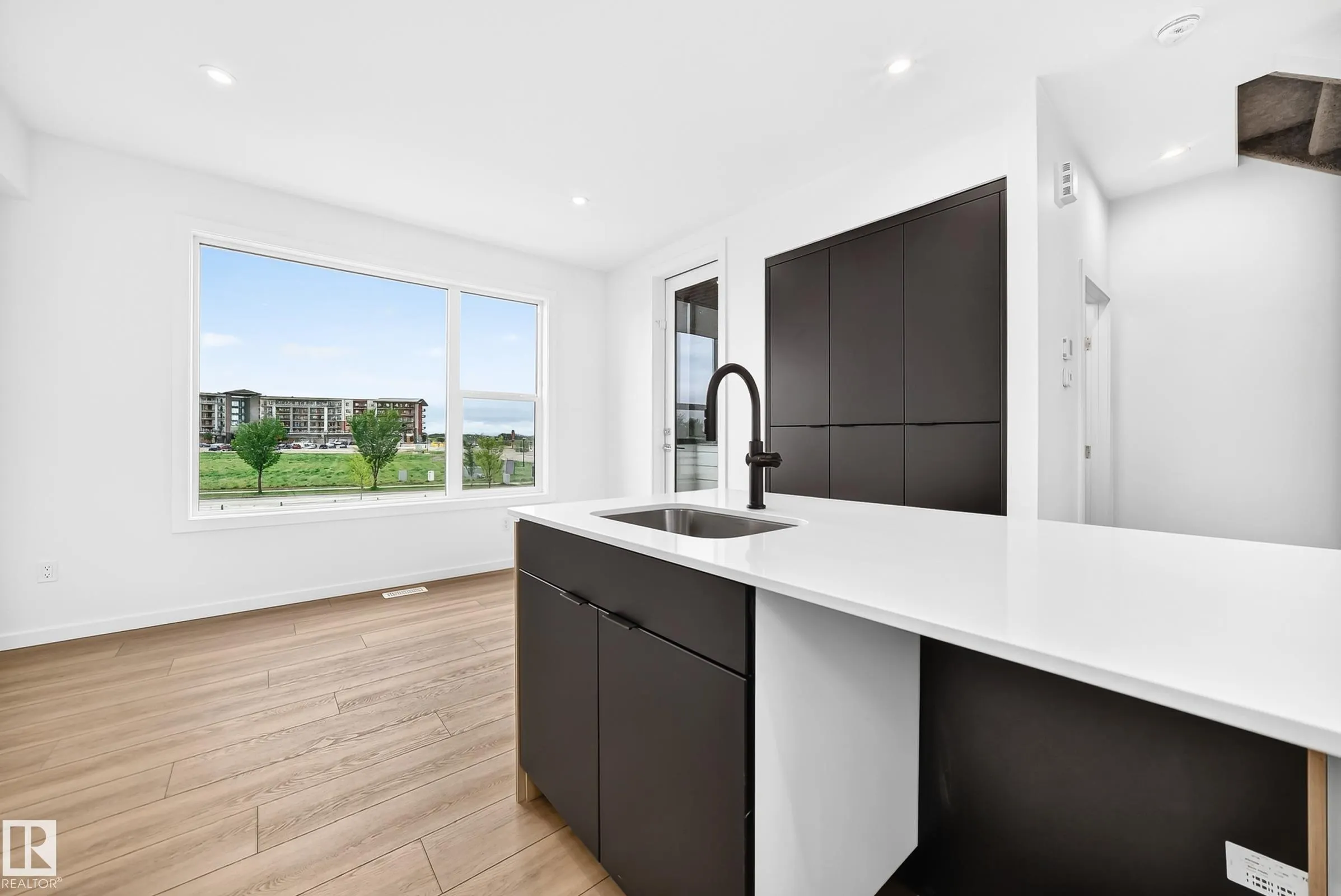 5 Rondeau Drive