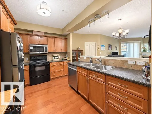 102A BRIDGEPORT Crossing