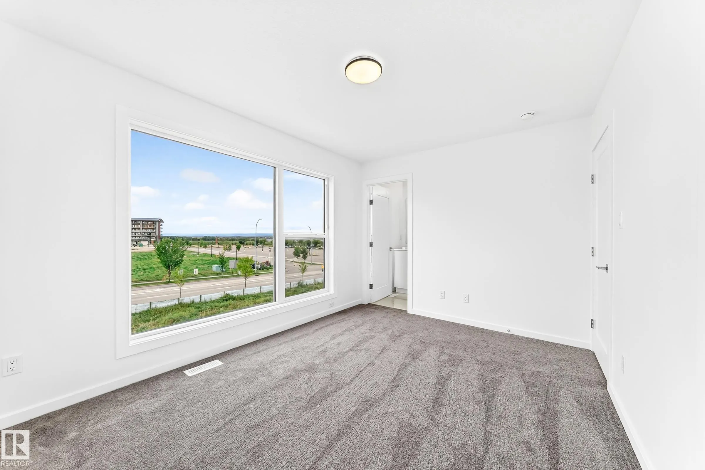 5 Rondeau Drive