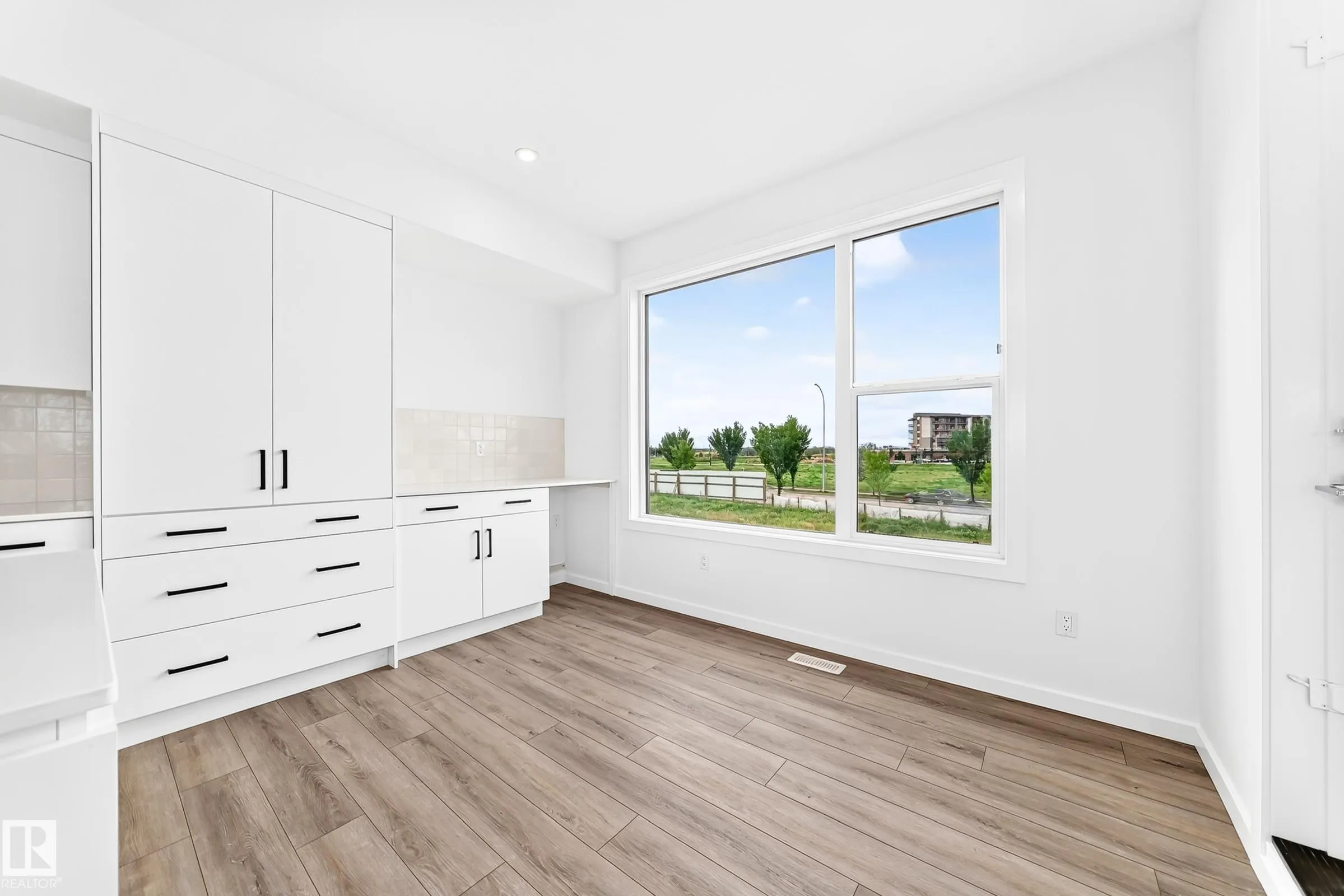5 Rondeau Drive