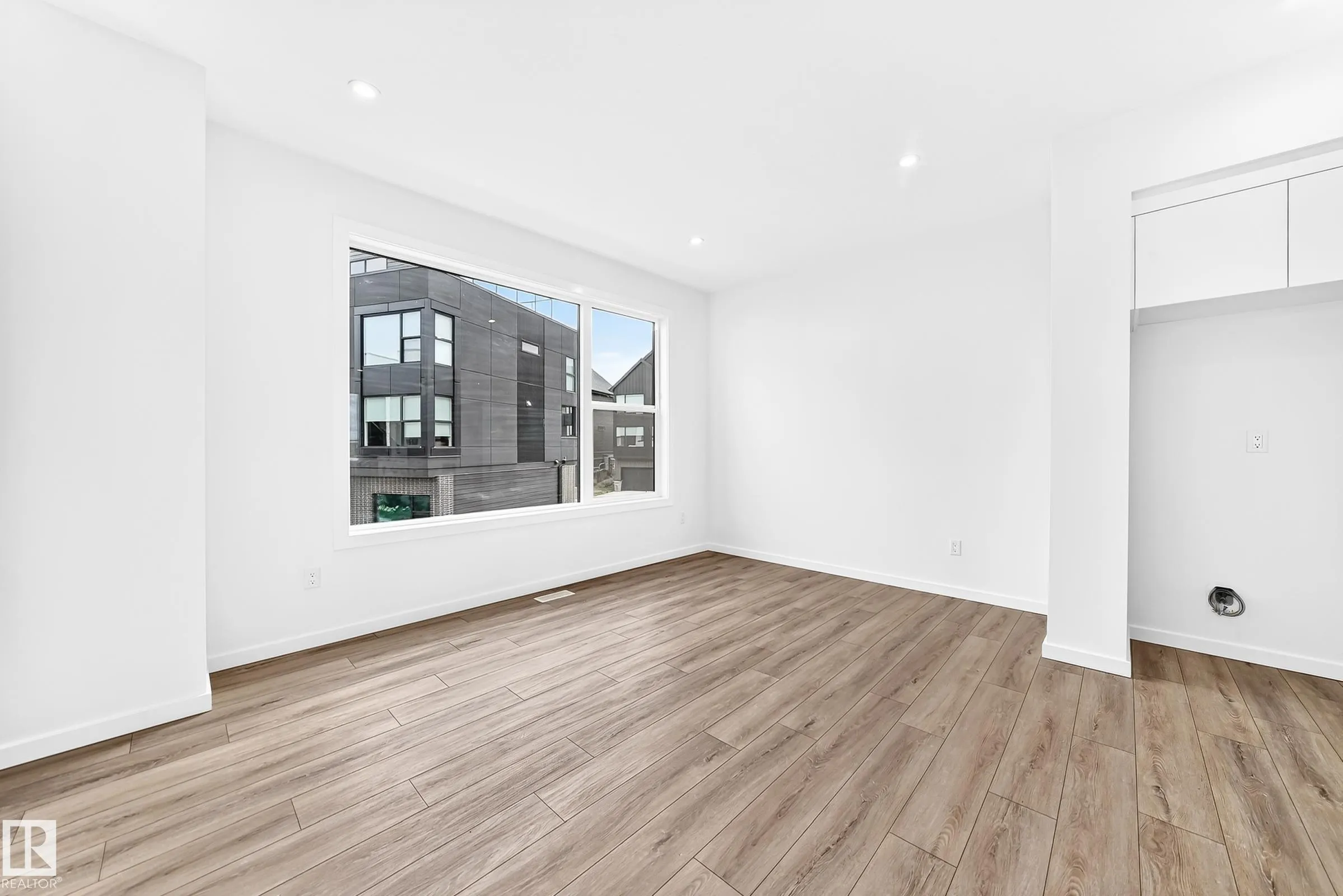 5 Rondeau Drive