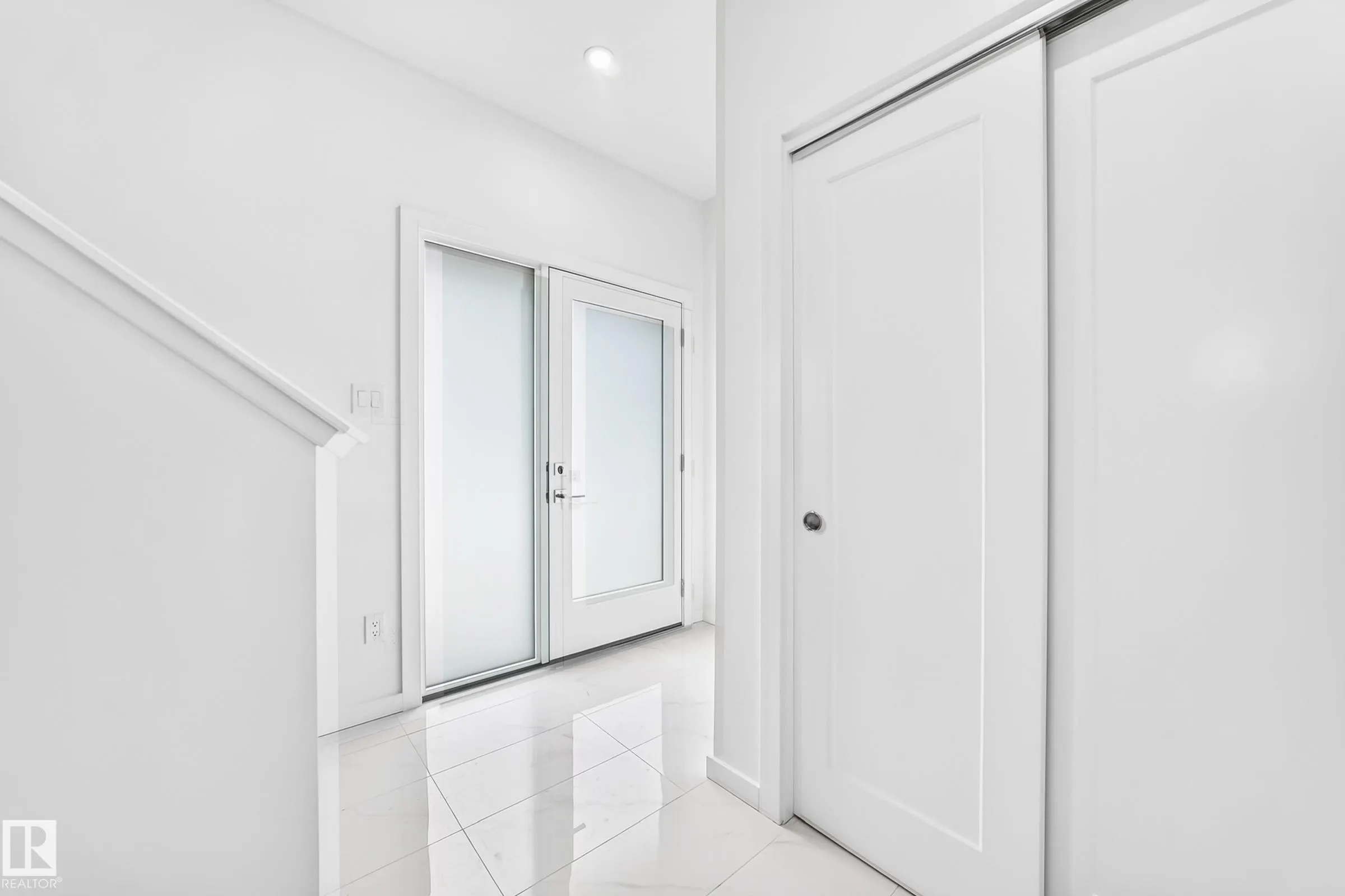 5 Rondeau Drive