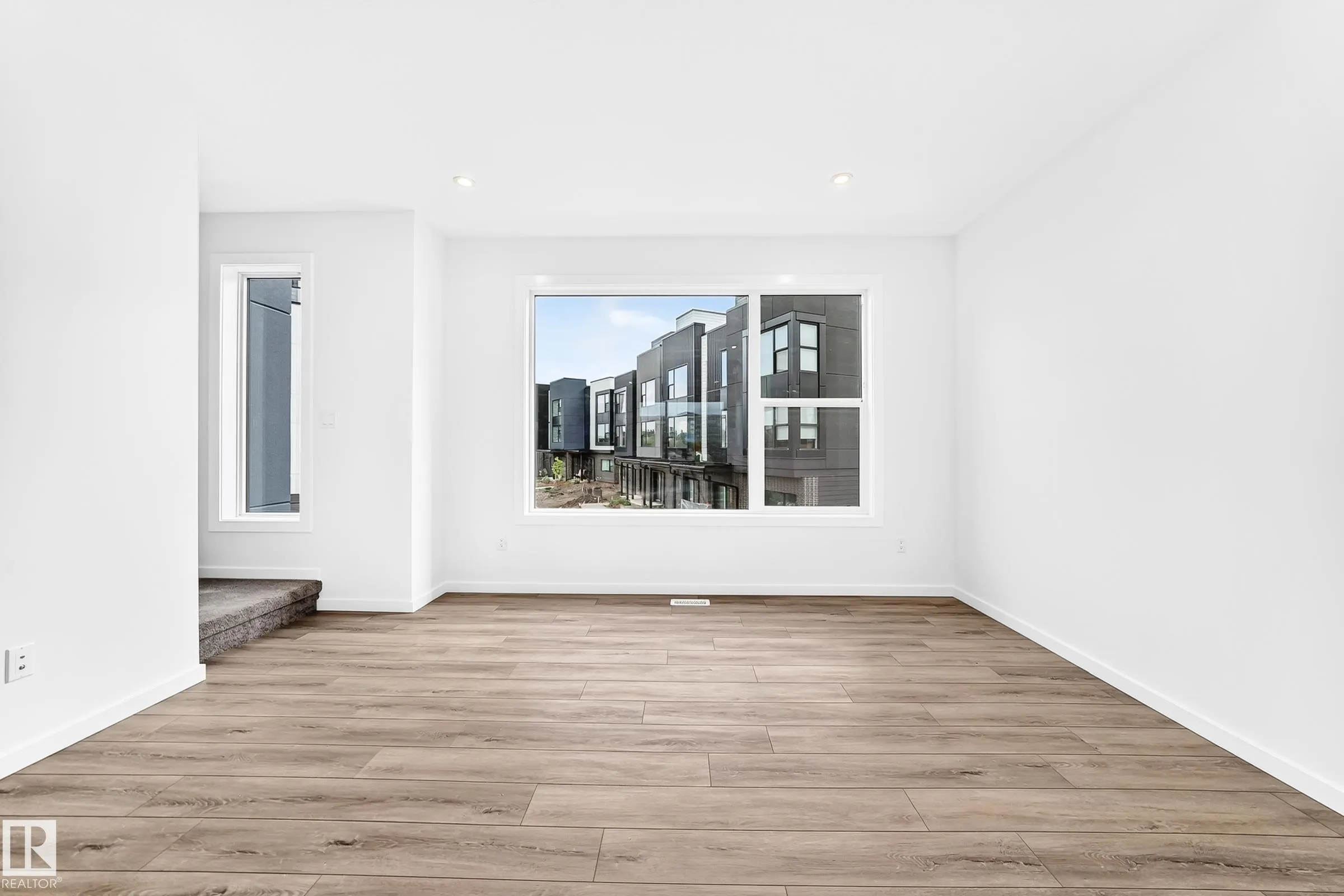 5 Rondeau Drive