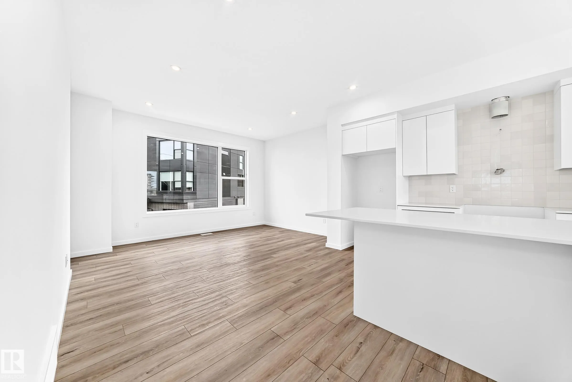 5 Rondeau Drive