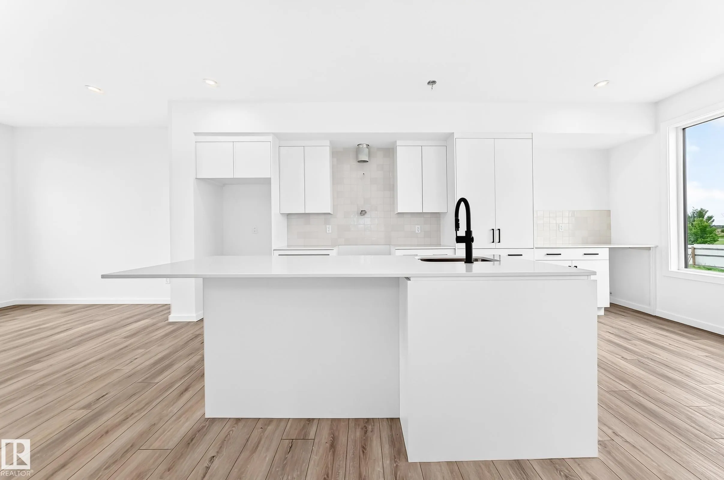 5 Rondeau Drive