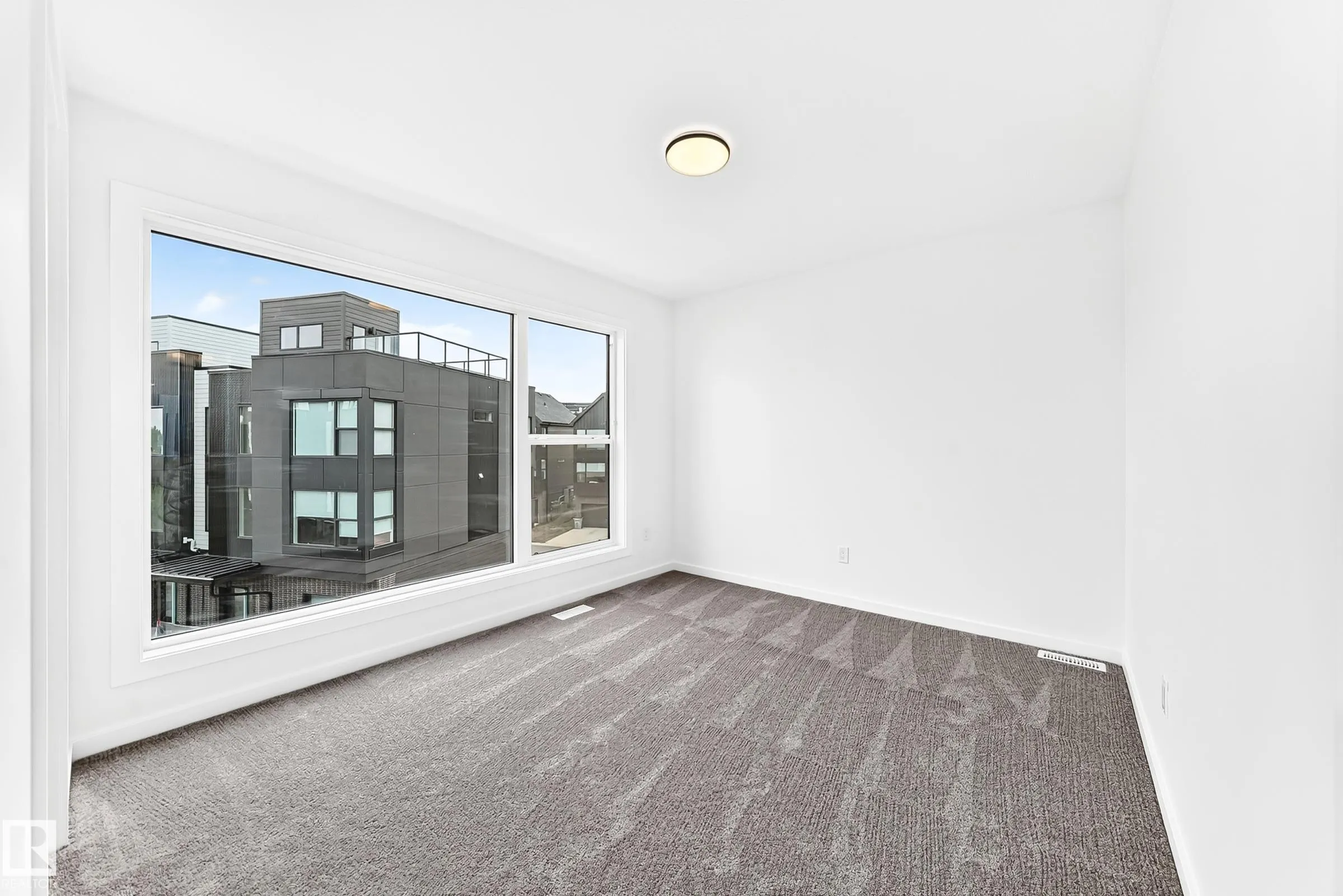 5 Rondeau Drive